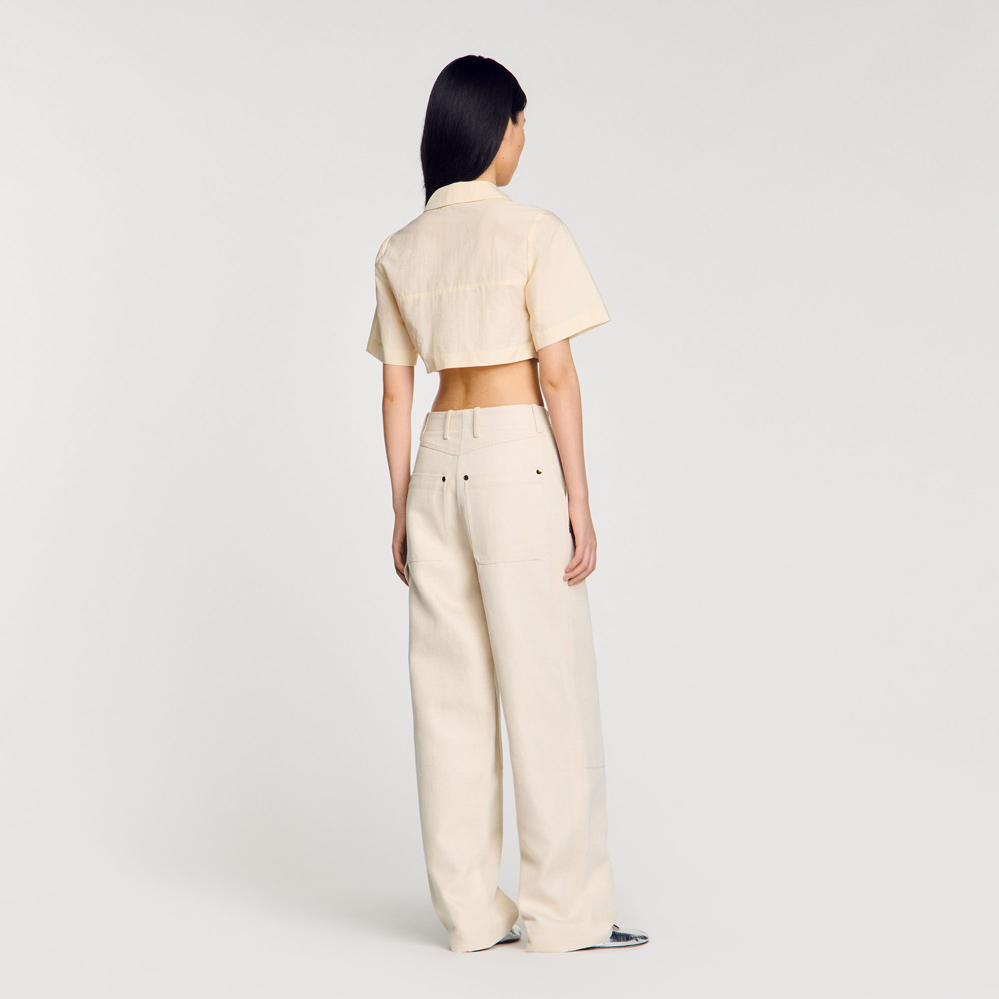 Chemise courte froncée