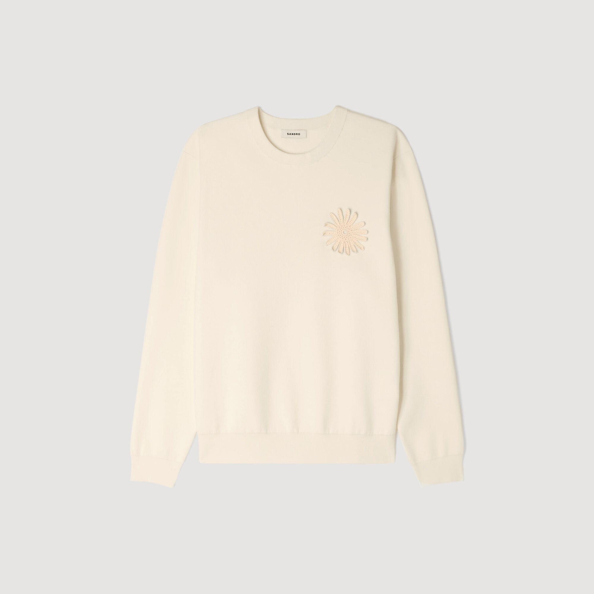 Sweat en tricot &agrave; fleur en crochet