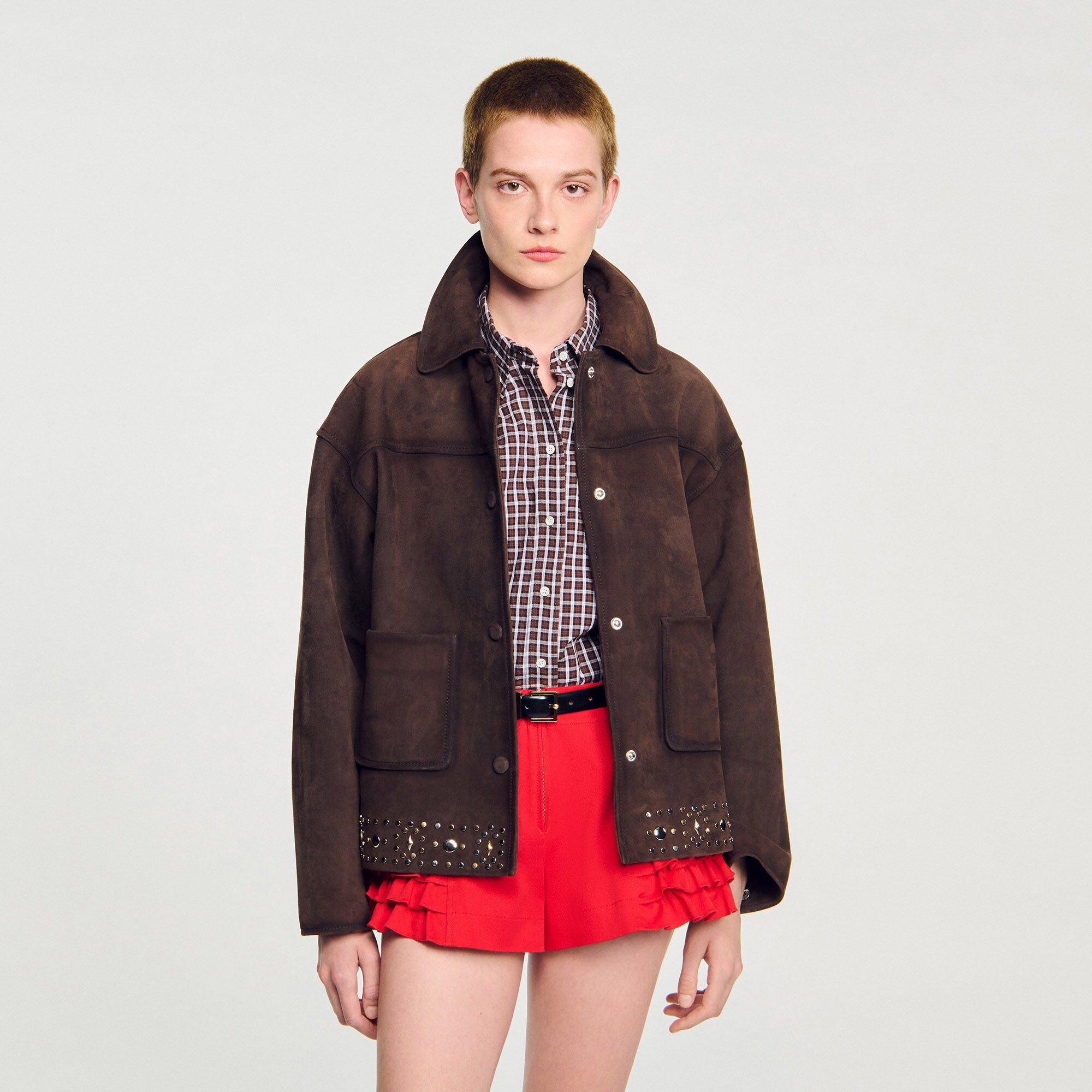 Veste en cuir suède ornée de studs