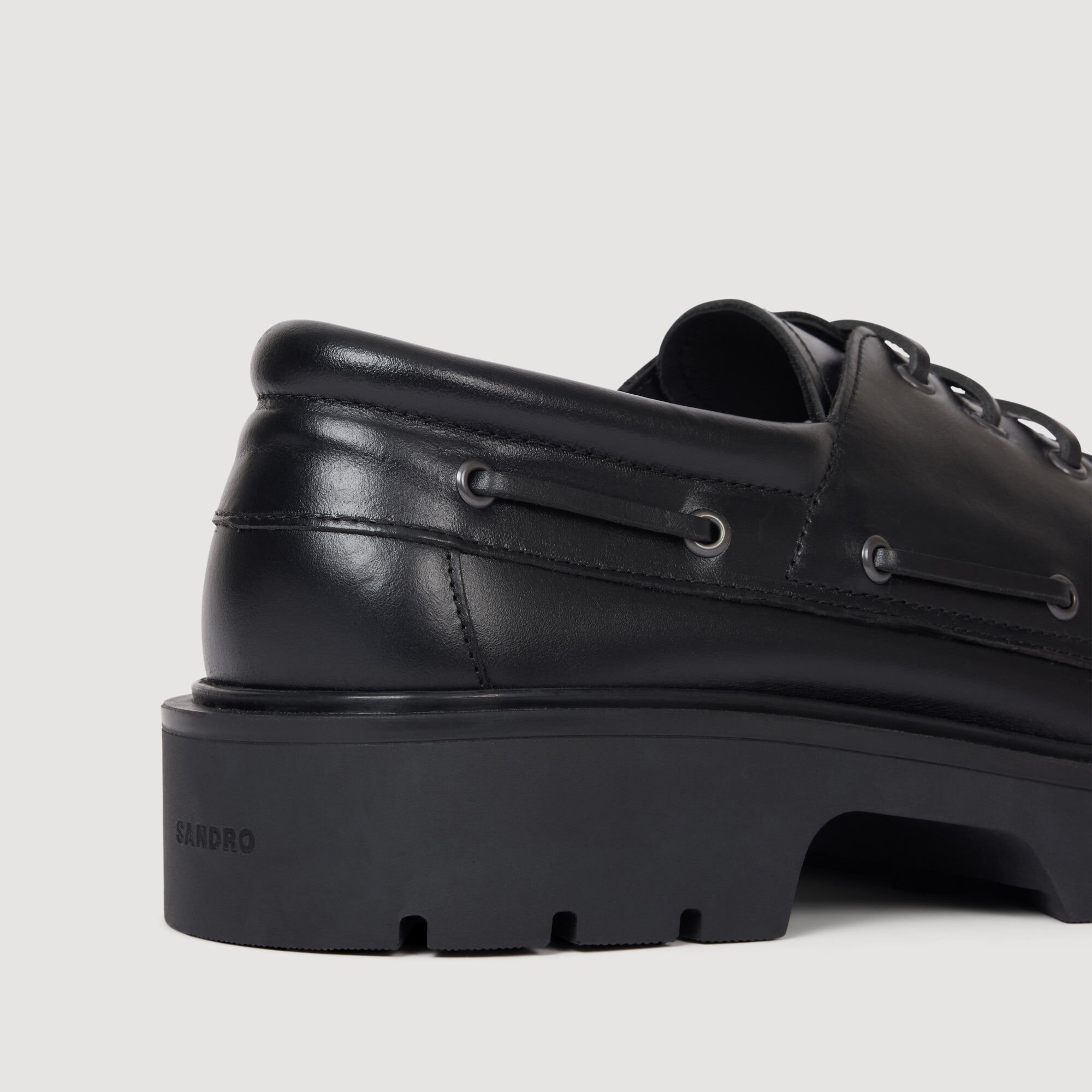 Chaussures bateau en cuir 