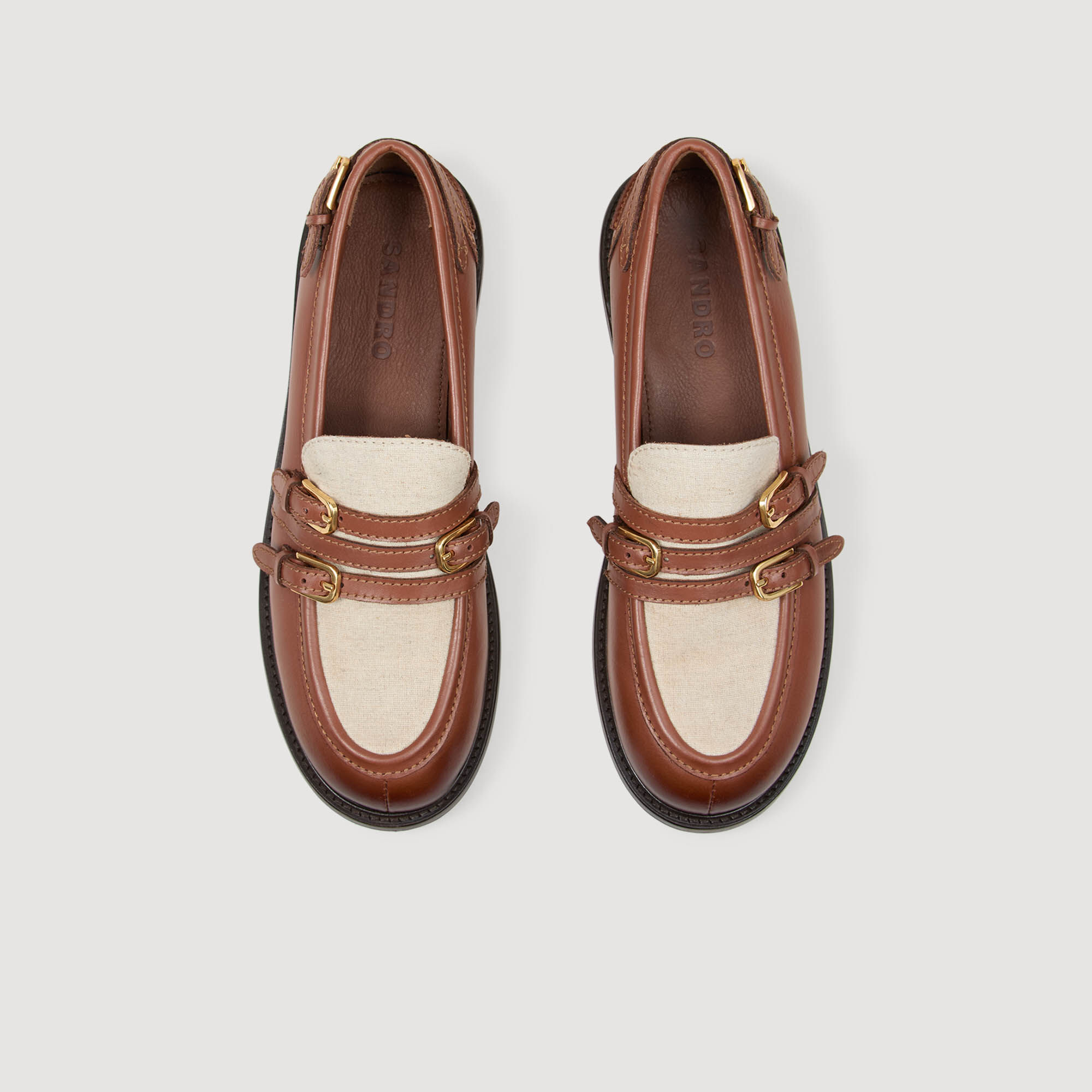Mocassins en cuir brillant