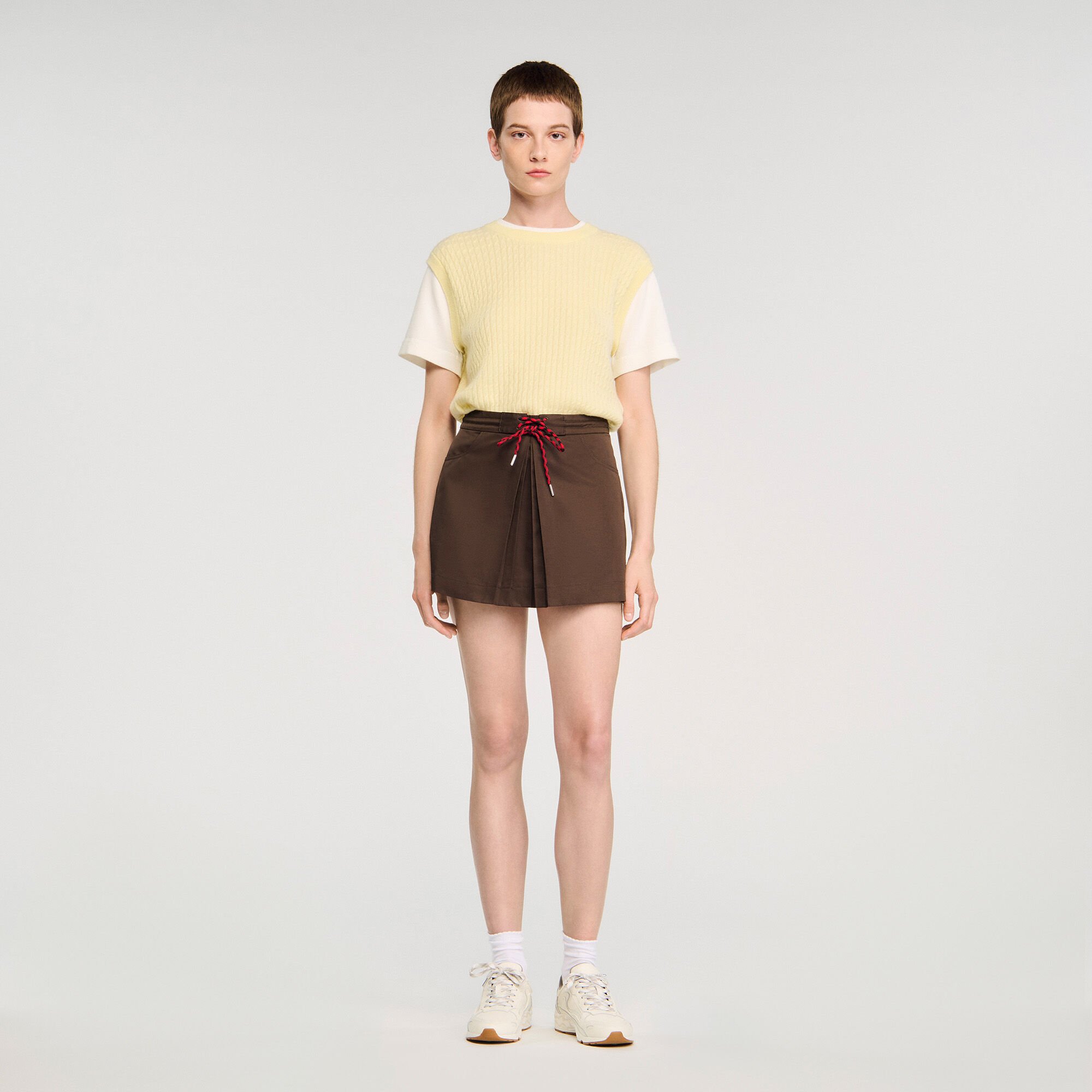 Jupe short à pli 