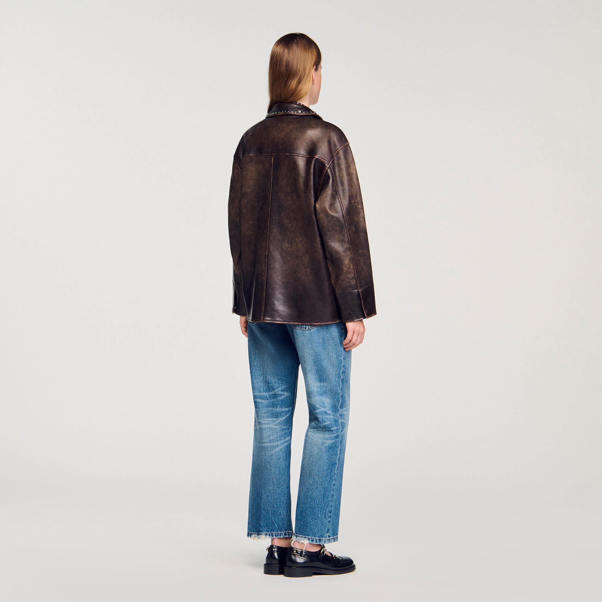Blouson oversize en cuir à studs
