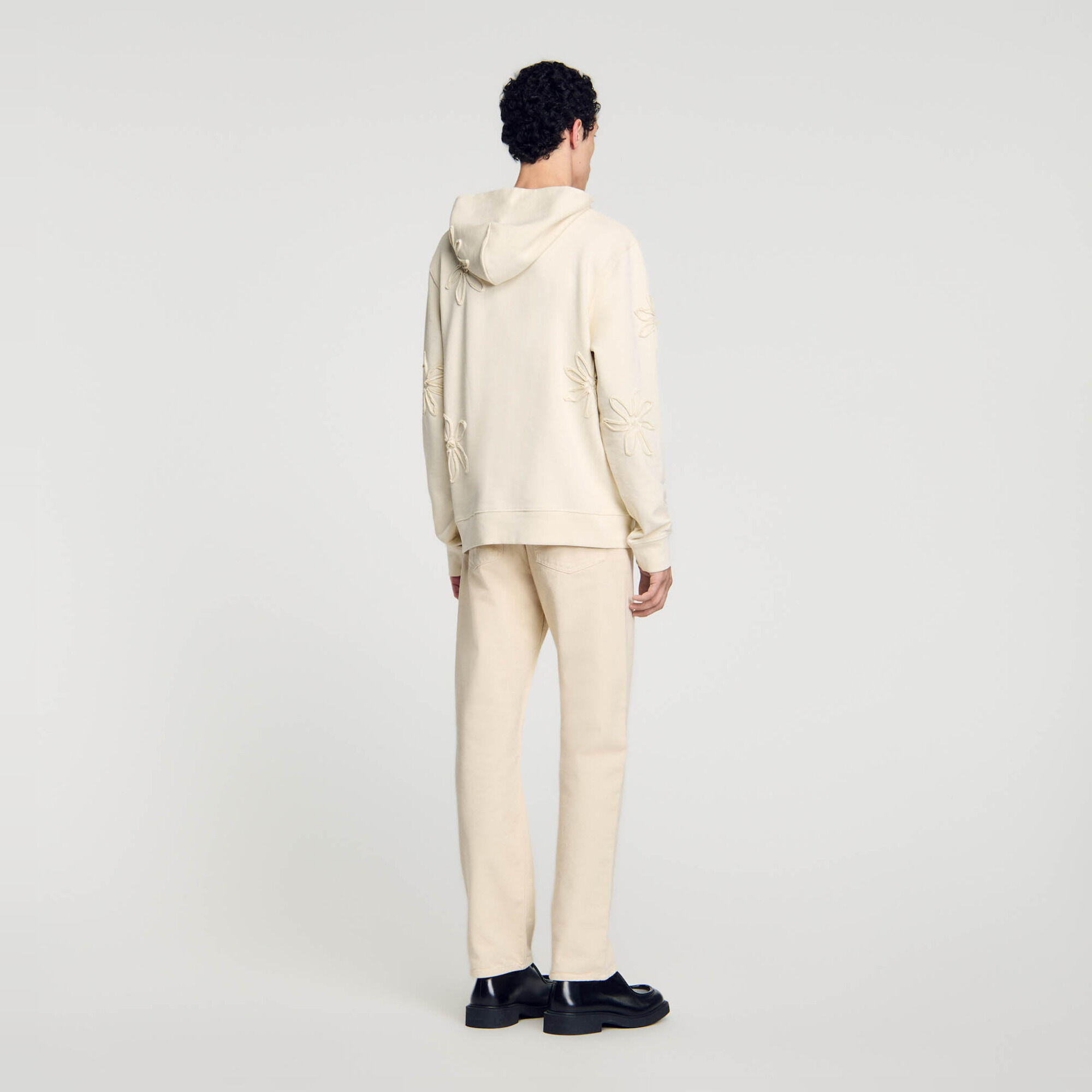 Hoodie &agrave; capuche orn&eacute; de fleurs - Homme | Sandro Paris