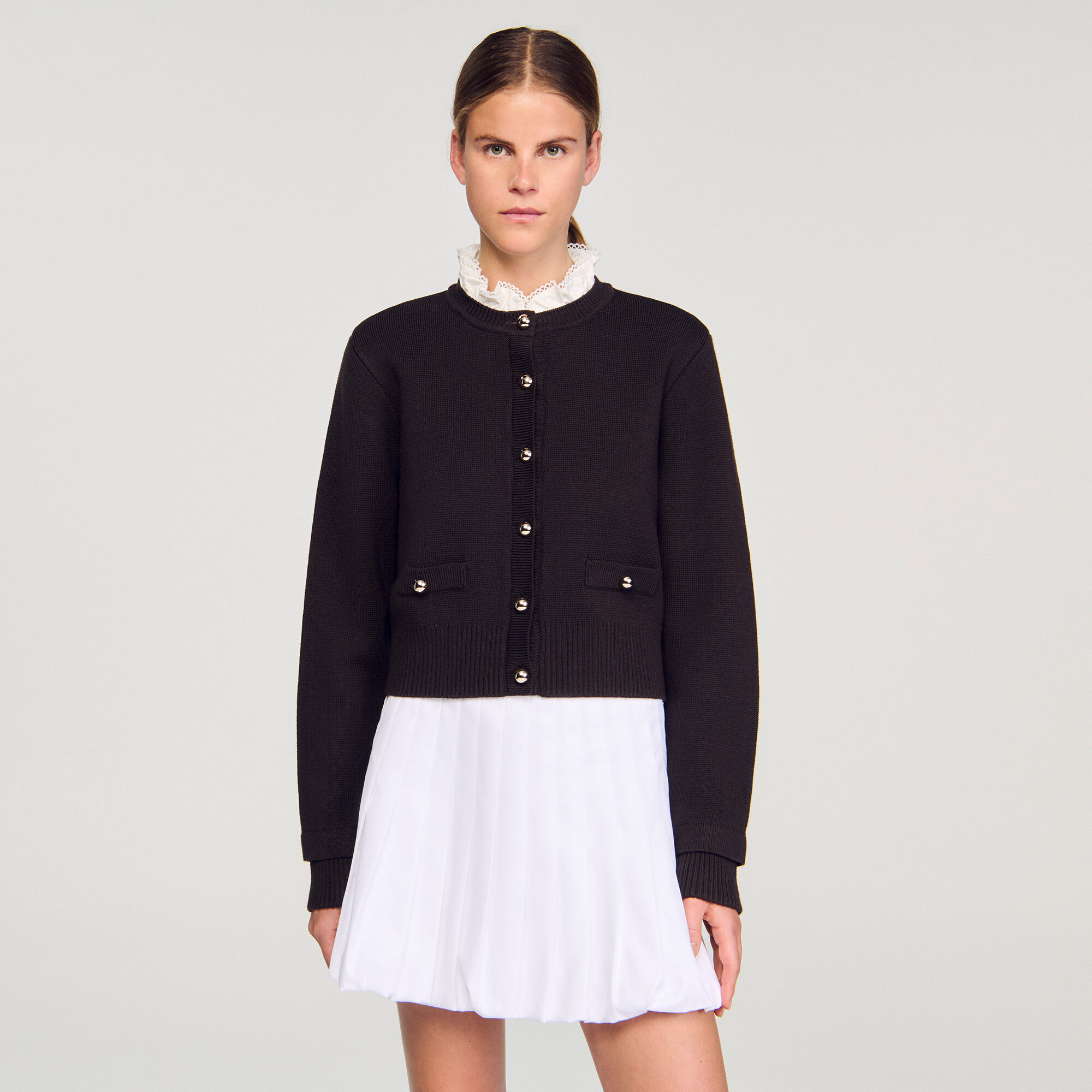 Cardigan à col volanté amovible