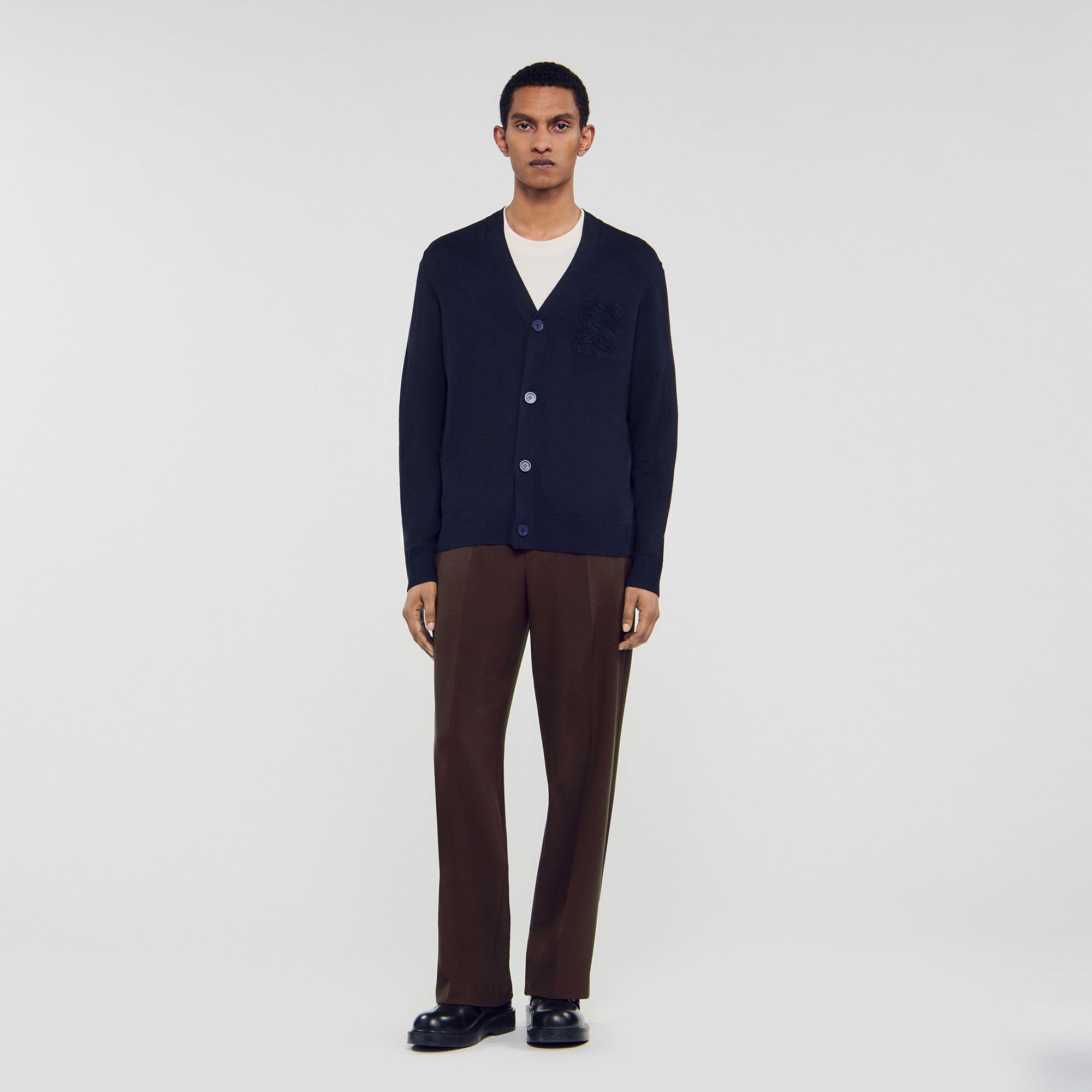Cardigan à broderie corde