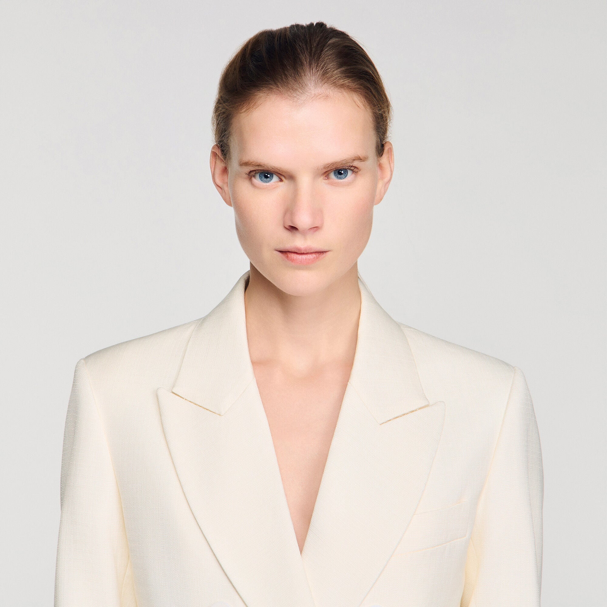 Veste de tailleur crois&eacute;e