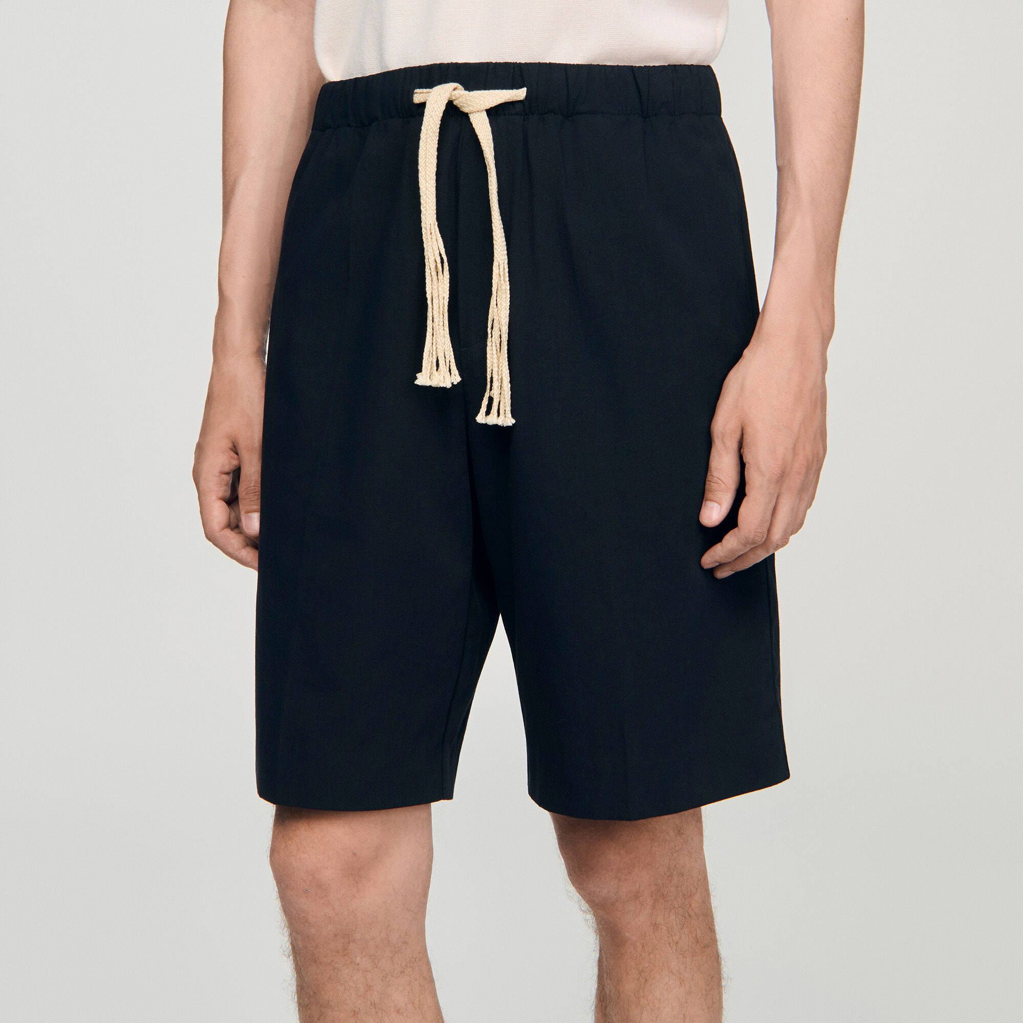 Short en coton à taille élastiqué