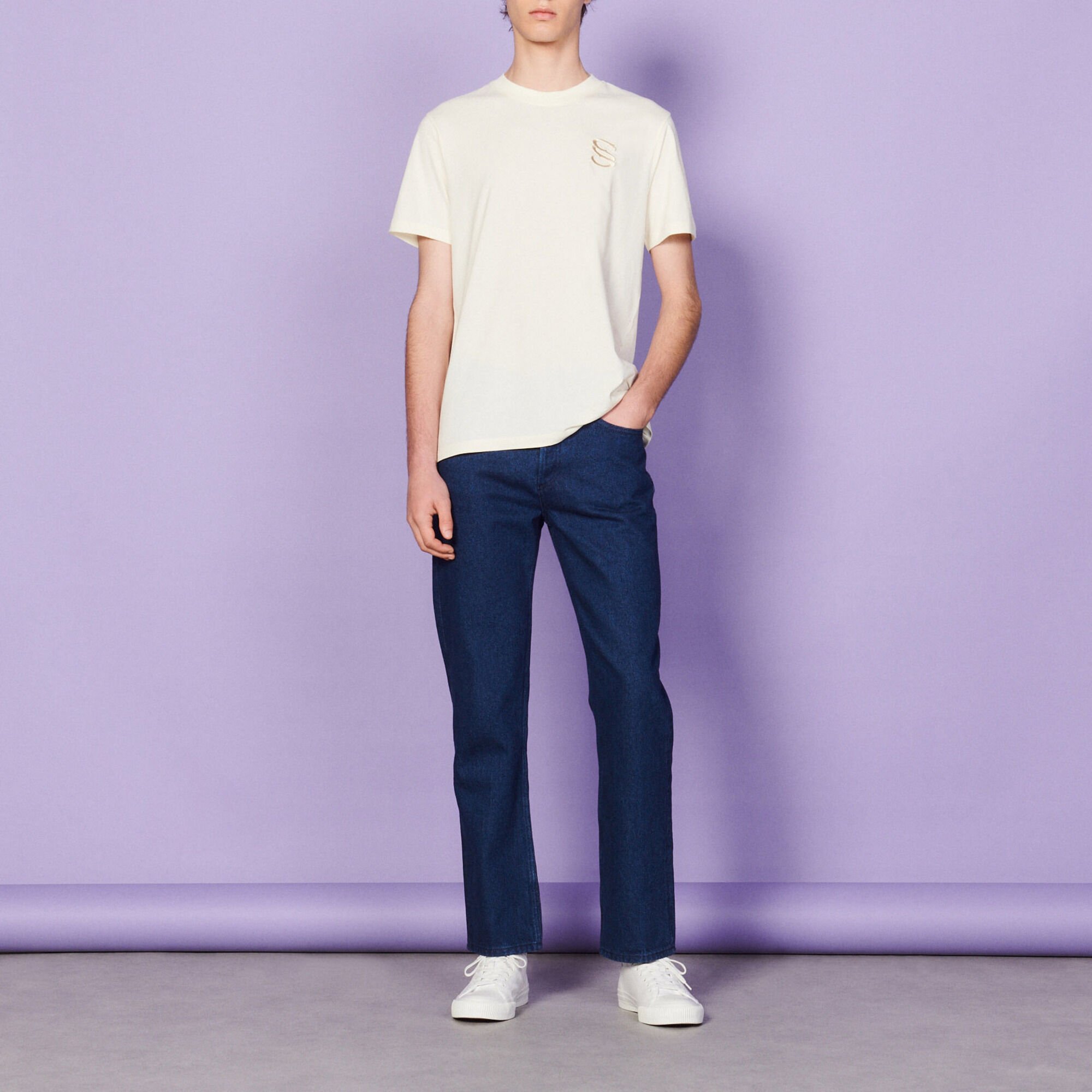 T-shirt brodé
