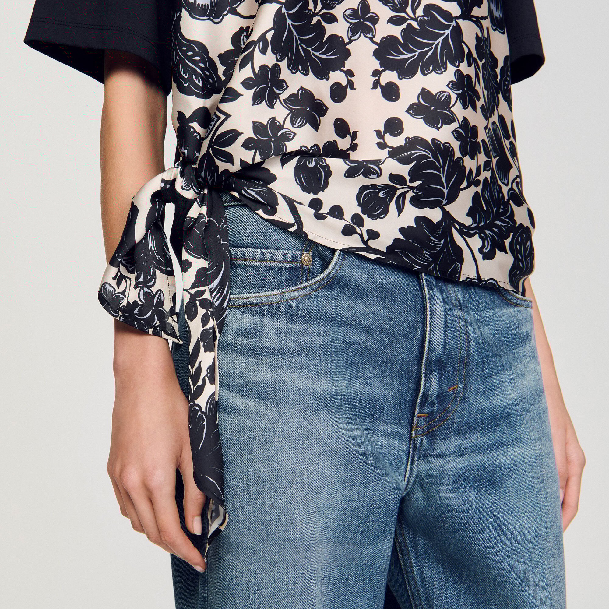T-shirt à imprimé fleuri 