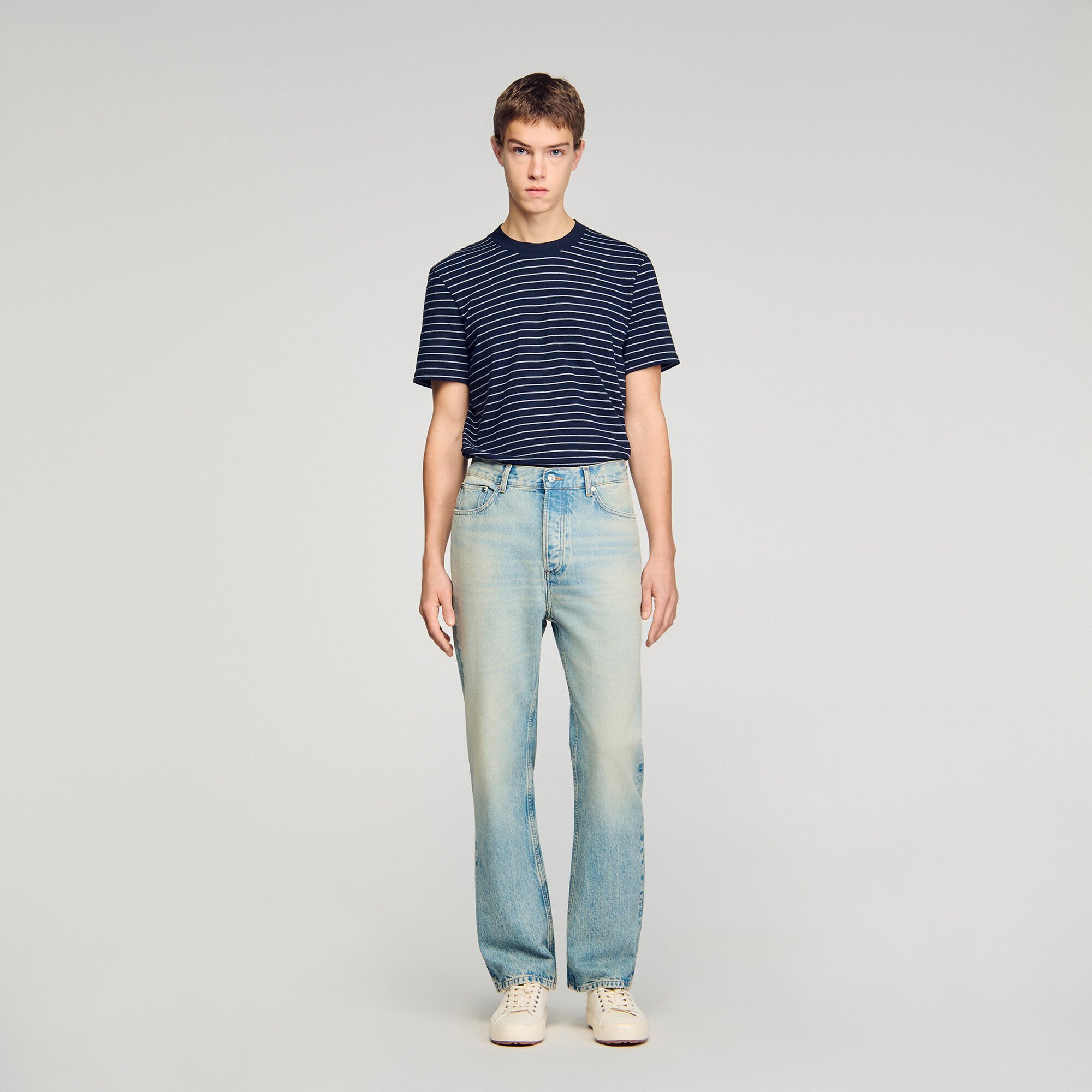 Jean large d&eacute;lav&eacute;