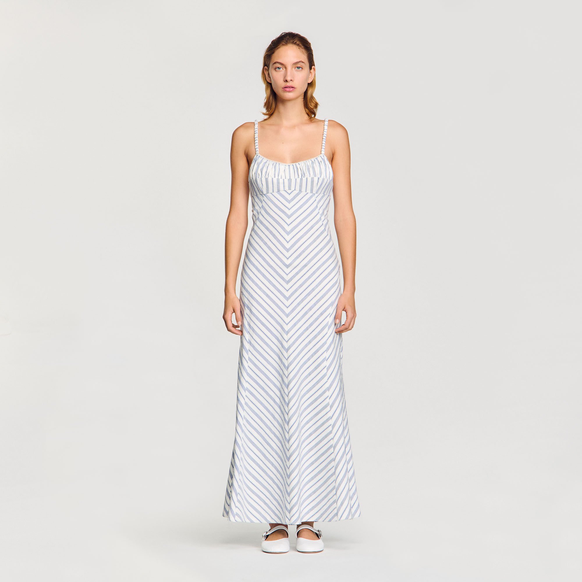 Robe longue rayée à bretelles