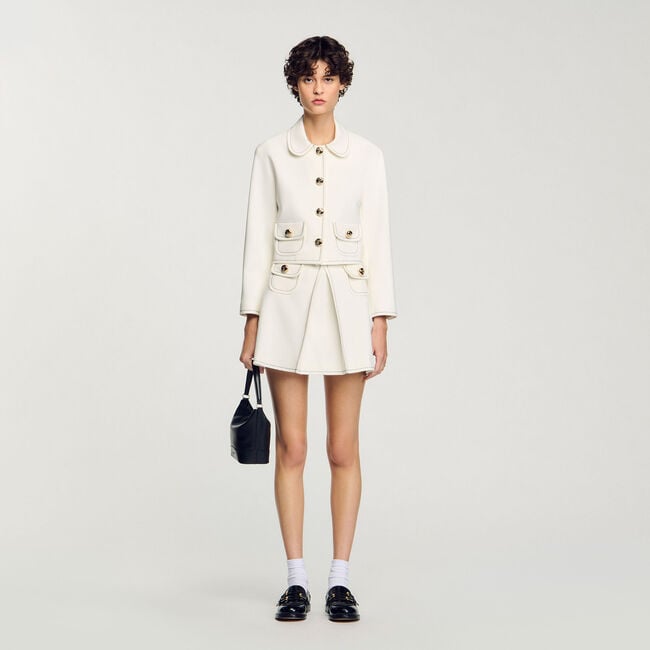 Veste courte à col claudine