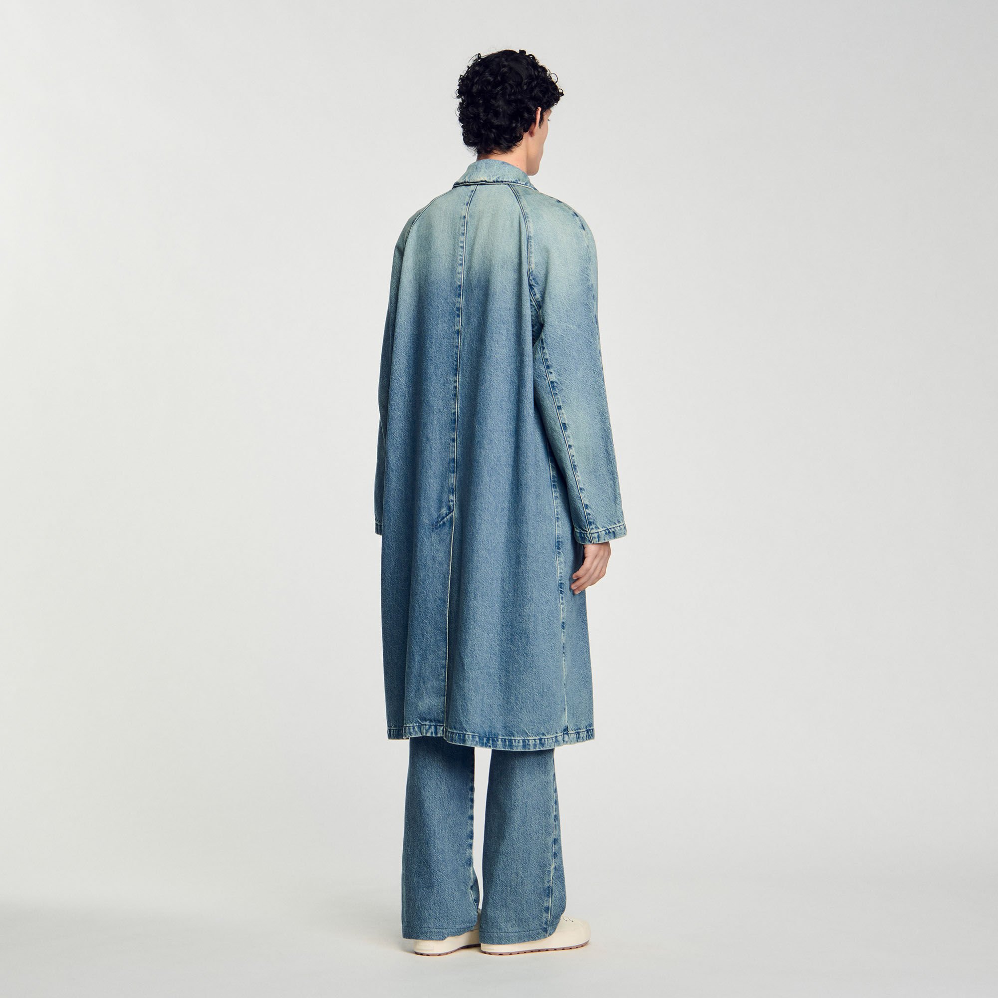 Manteau long en jean délavé 