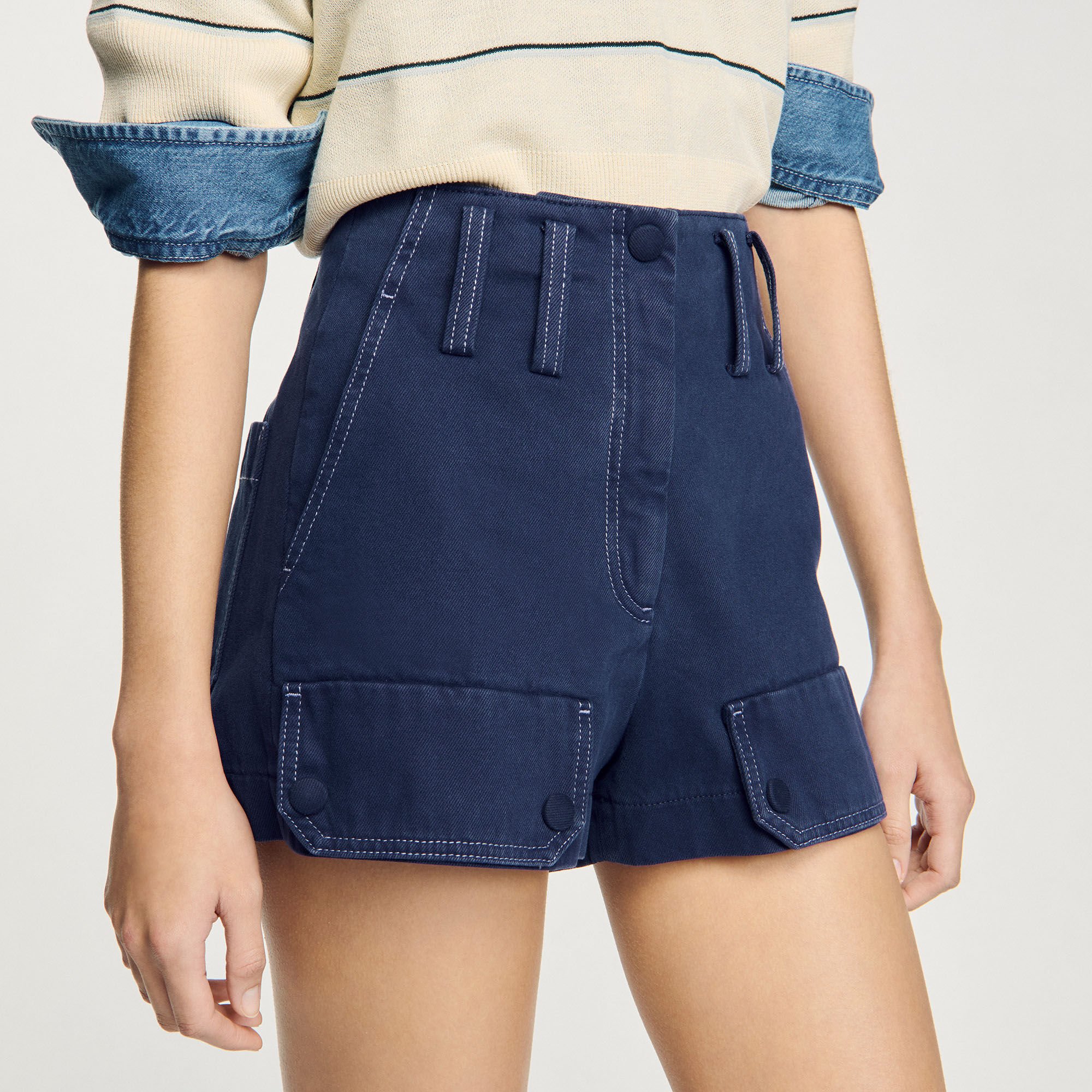 Short cargo