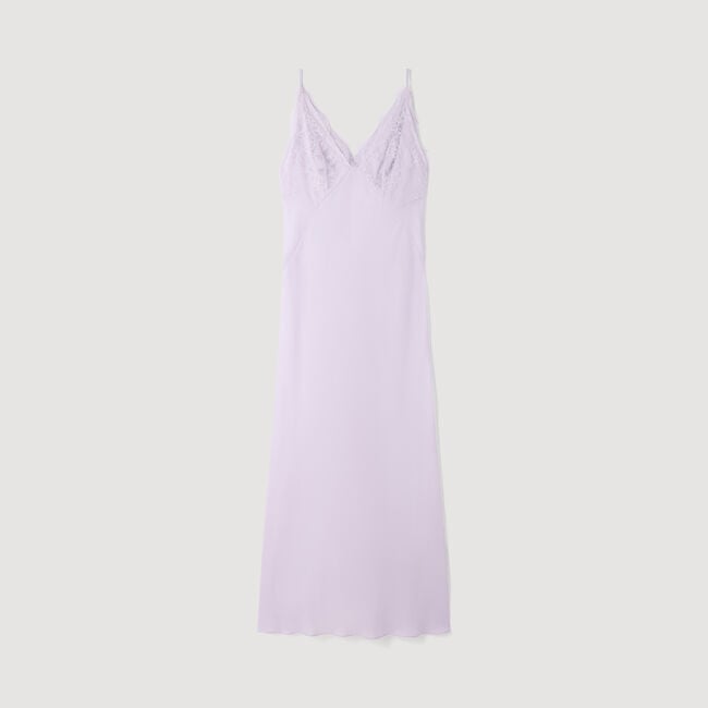 Robe longue &agrave; dentelle