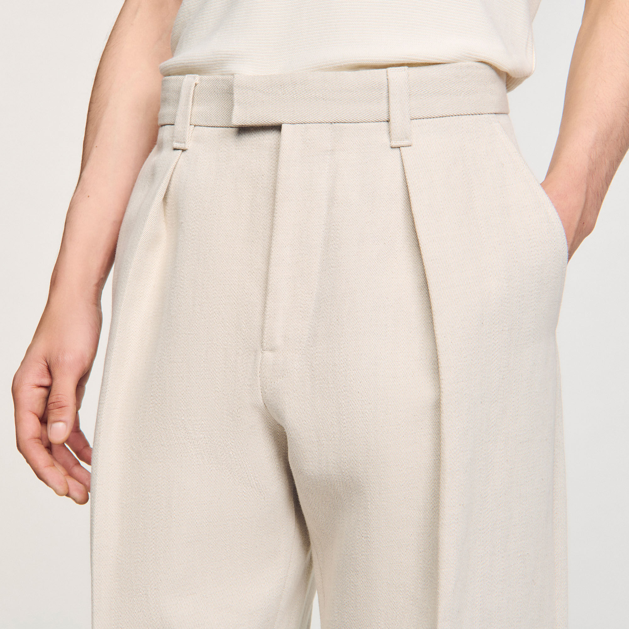 Pantalon large à plis