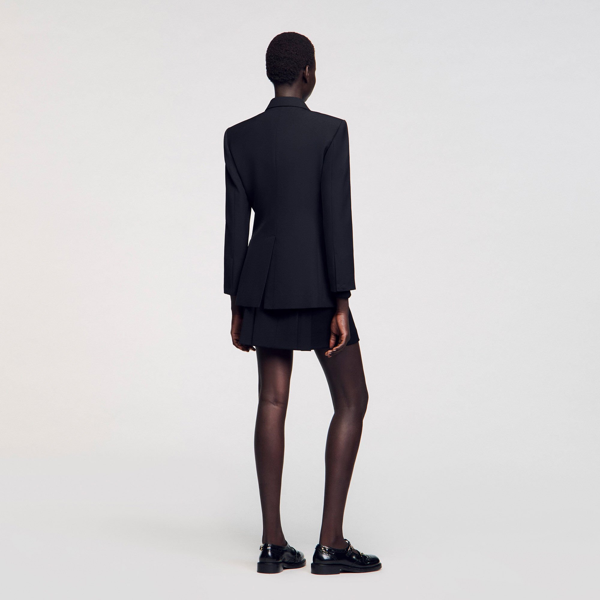 Veste de tailleur à boutonnage croisé