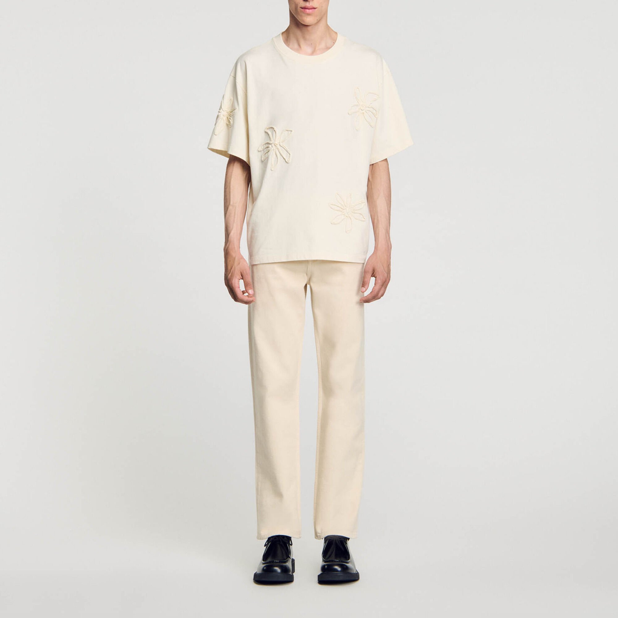 T-shirt orné de fleurs