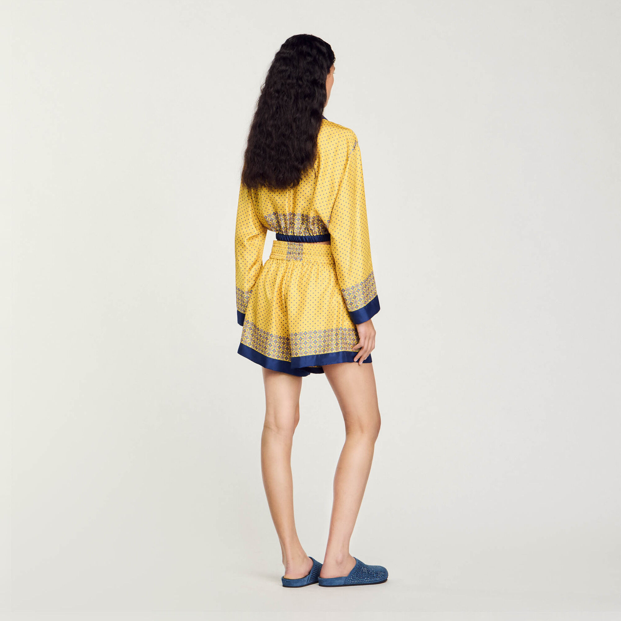 Short fluide en soie imprim&eacute;e  - Femme | Sandro Paris
