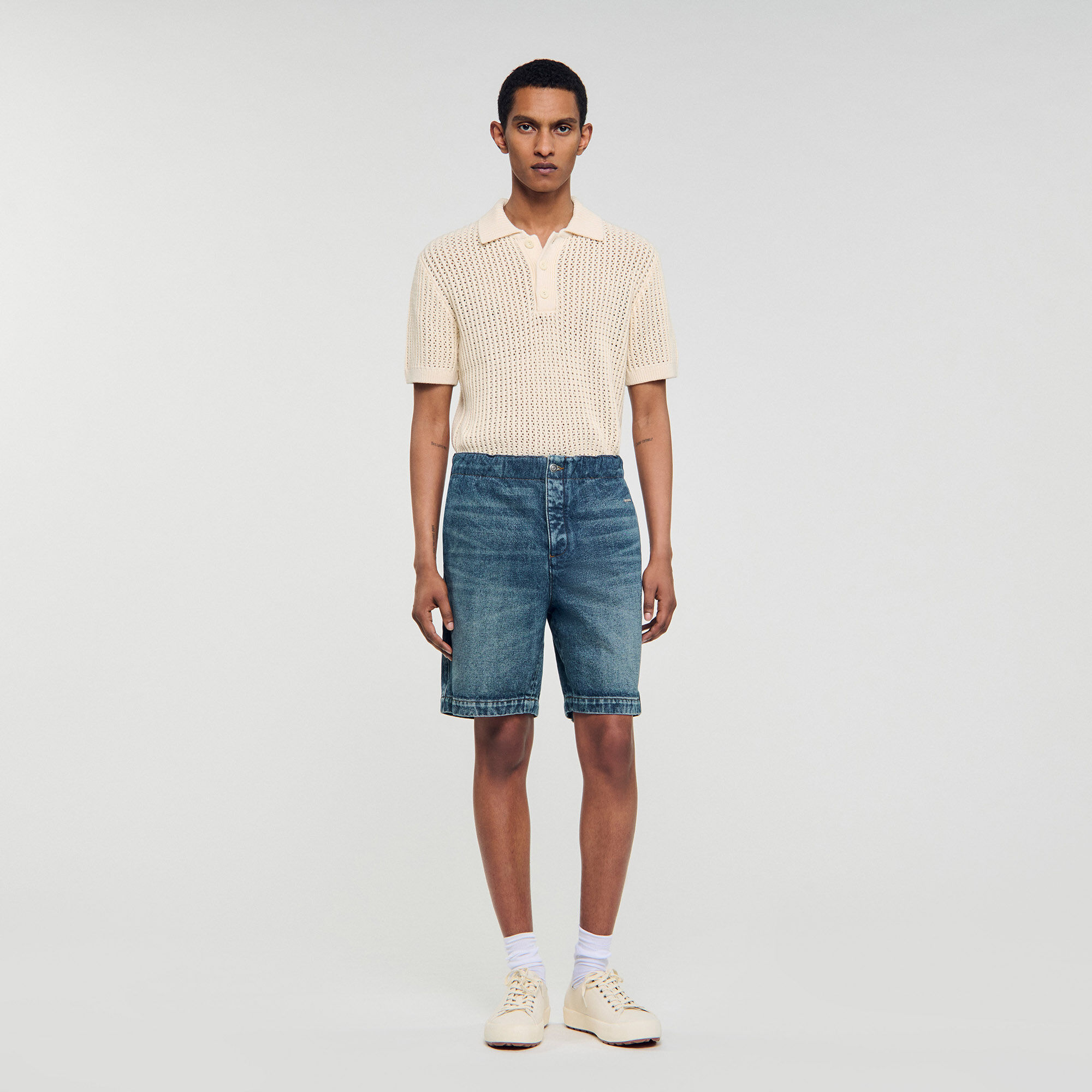 Short en denim élastiqué