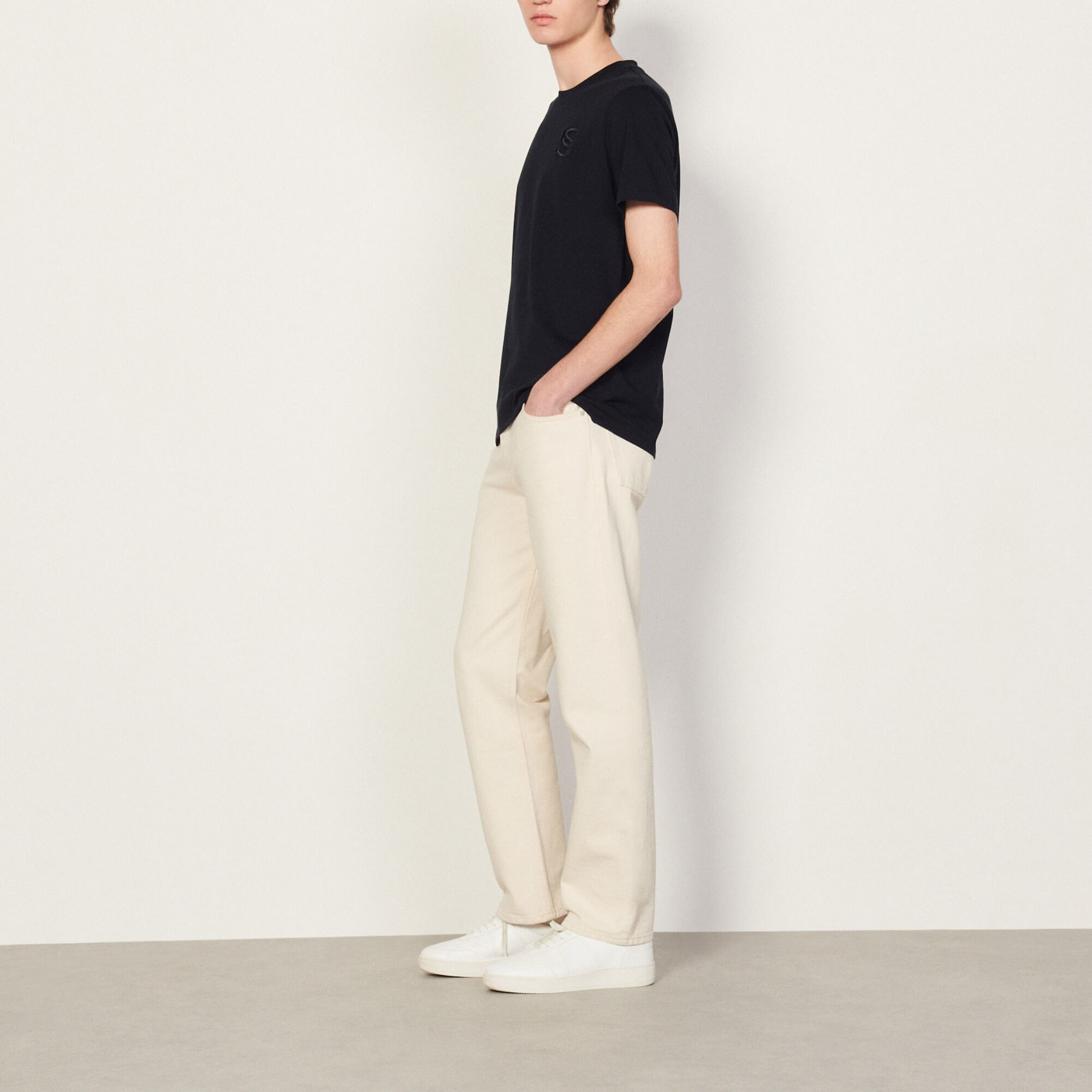 T-shirt brodé