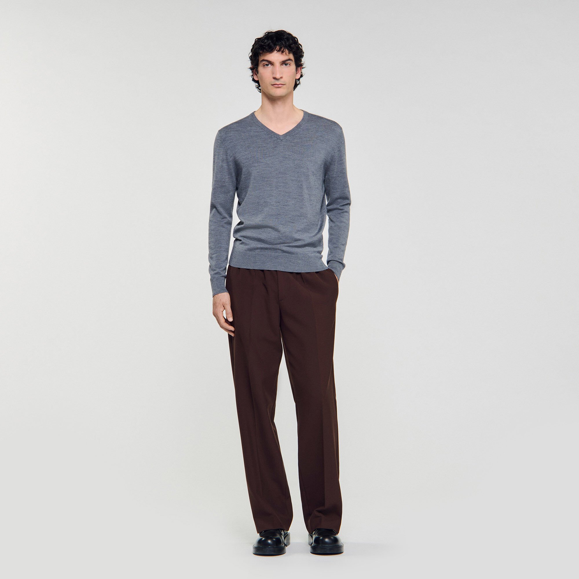 Pull en laine col V