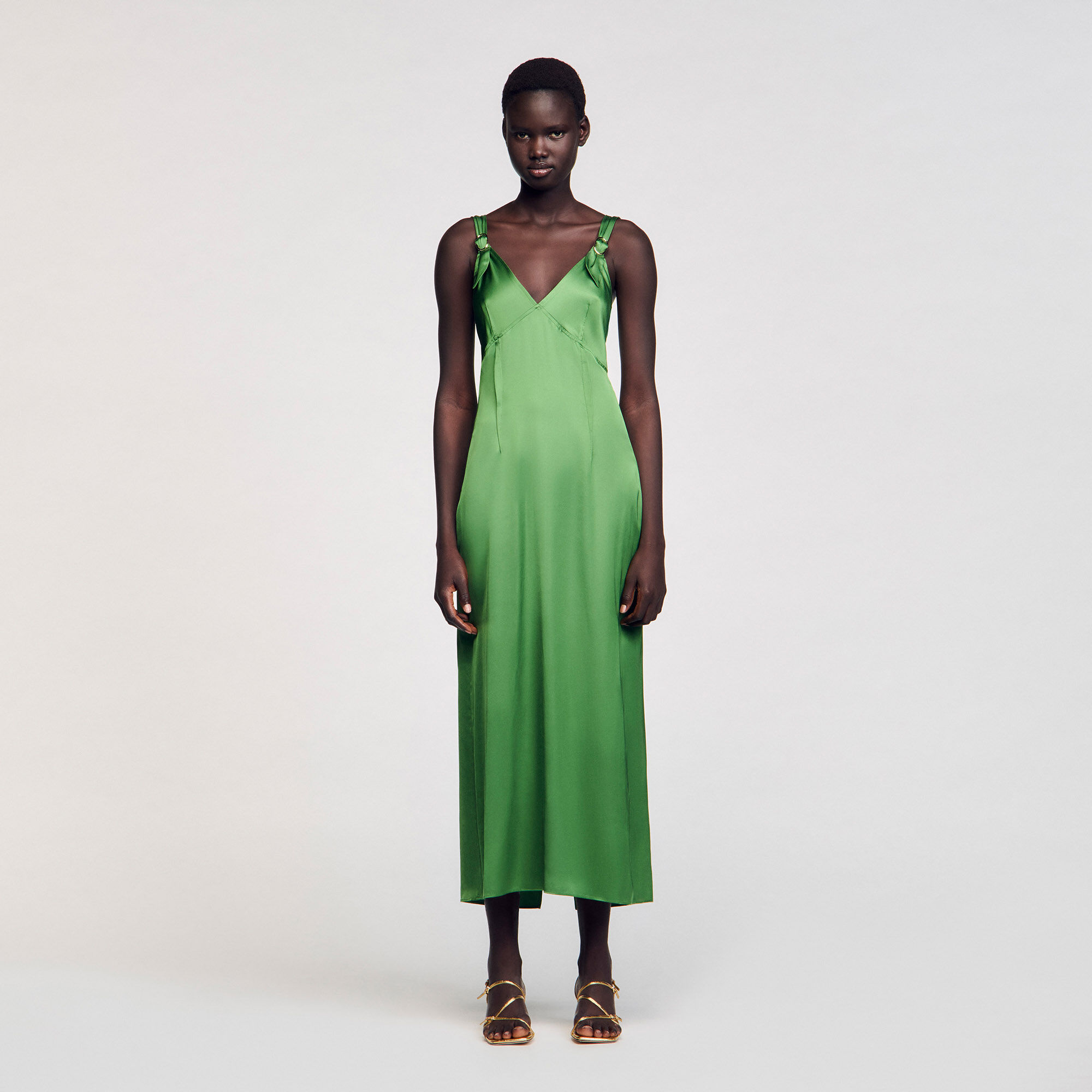 Robe fluide satinée