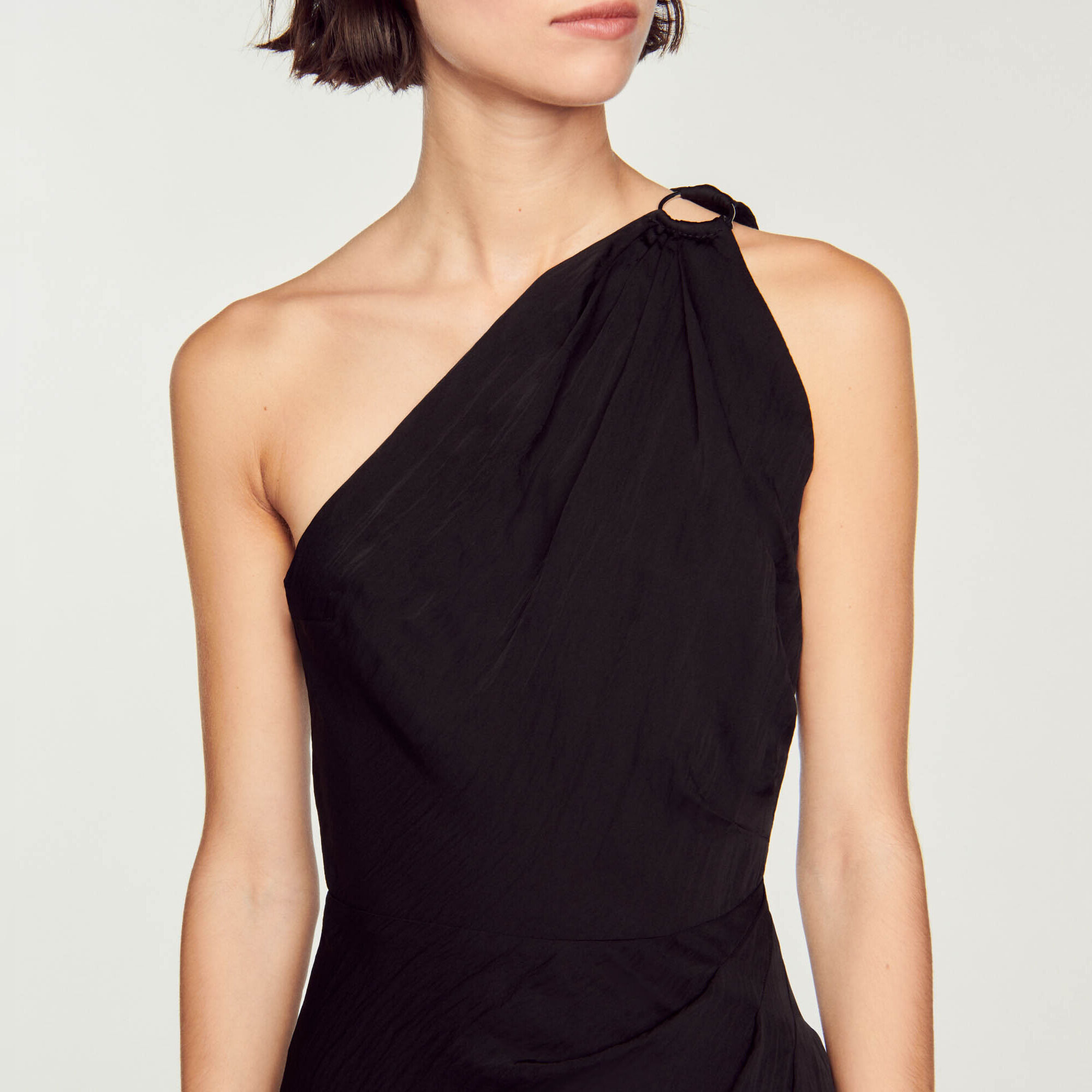 Robe asymétrique