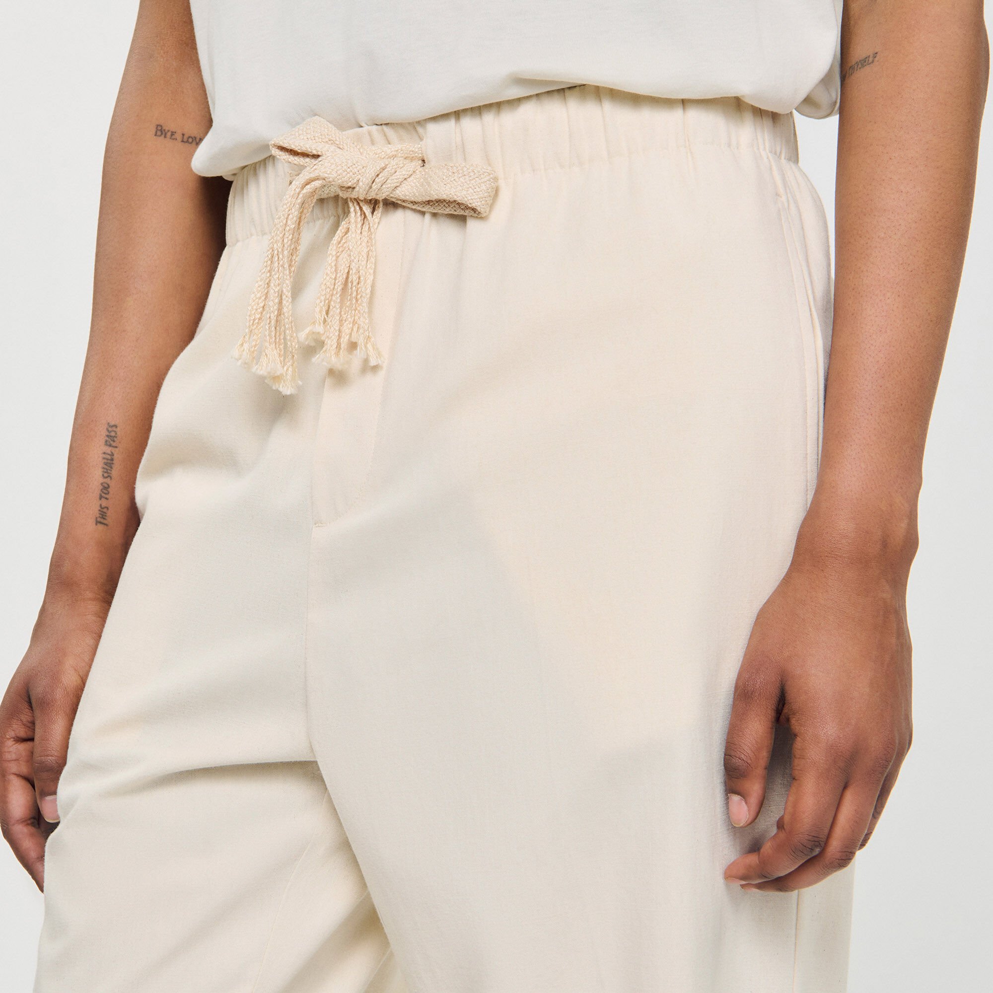 Pantalon large en coton élastiqué