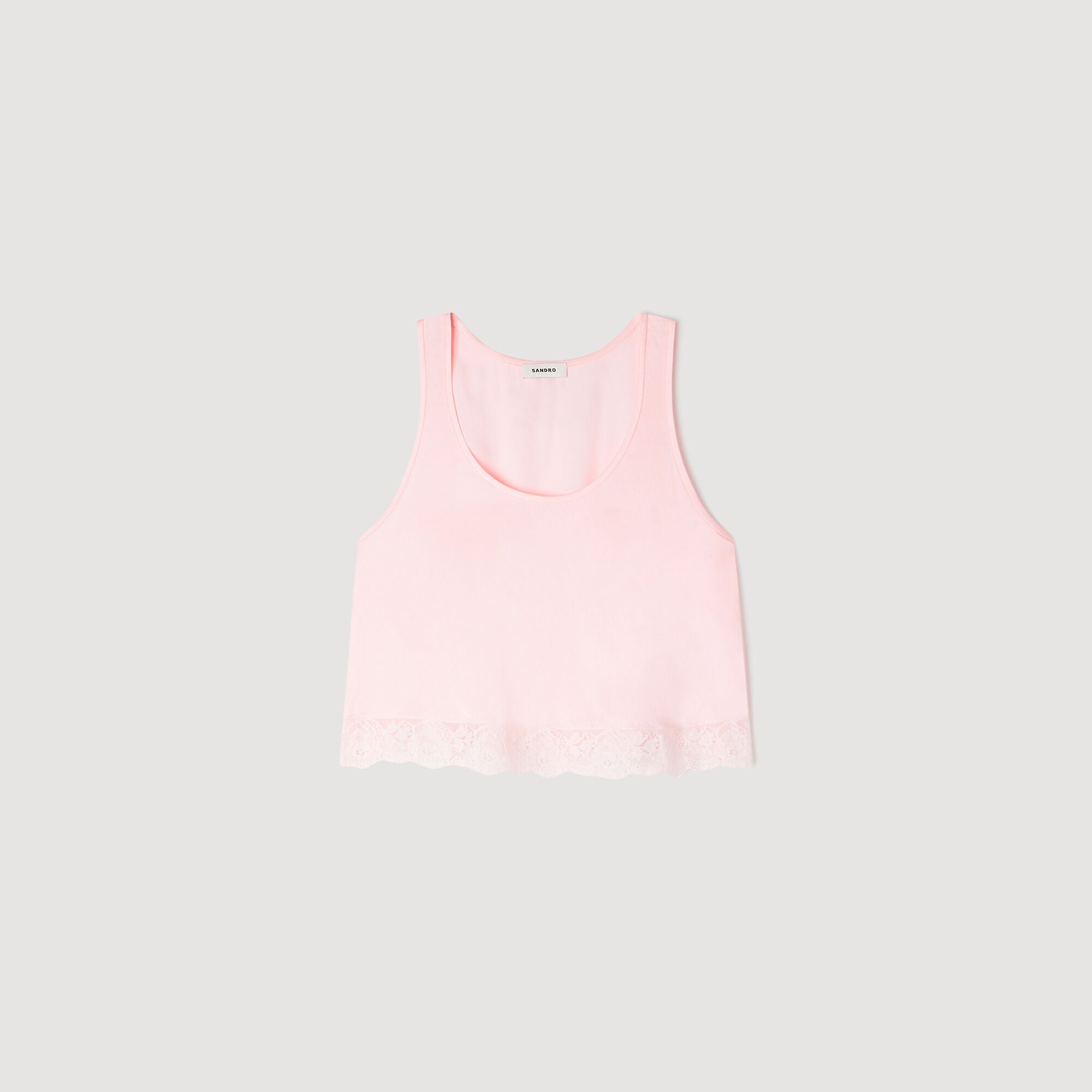 Top satin&eacute; orn&eacute; de dentelle