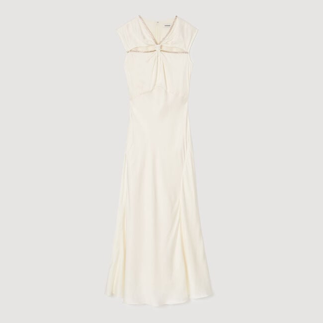 Robe longue satinée strassée