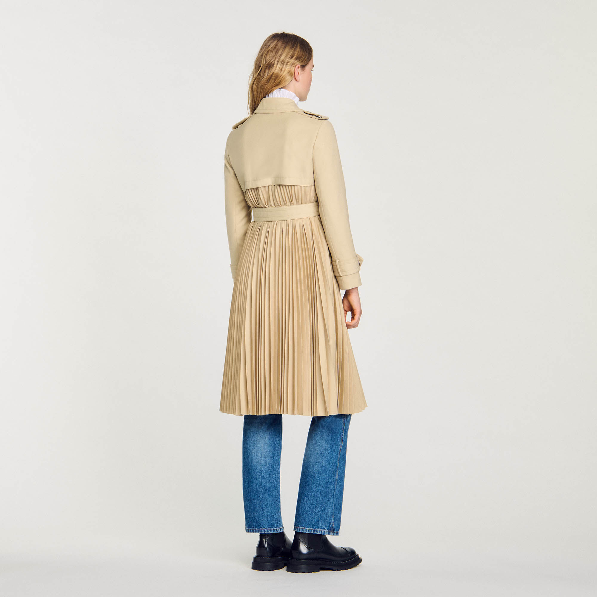 Trench plissé à ceinturer