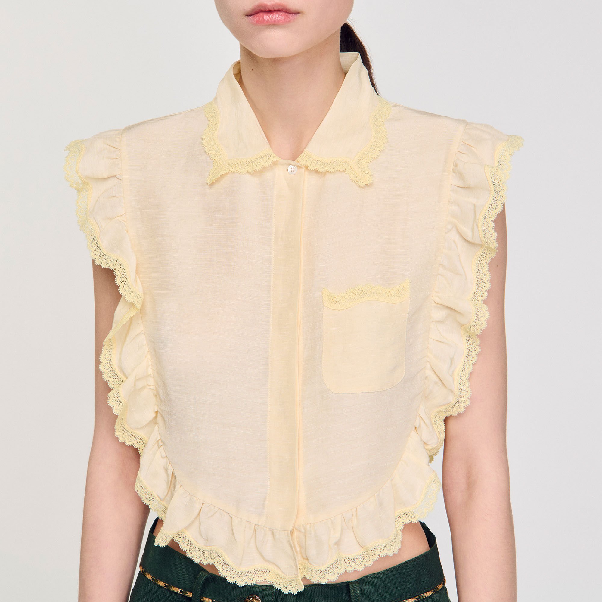 Top col chemise à détails dentelle 