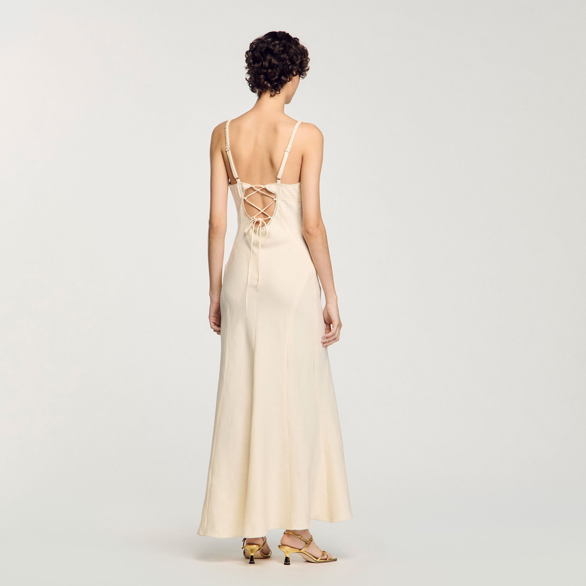 Robe longue à bretelles