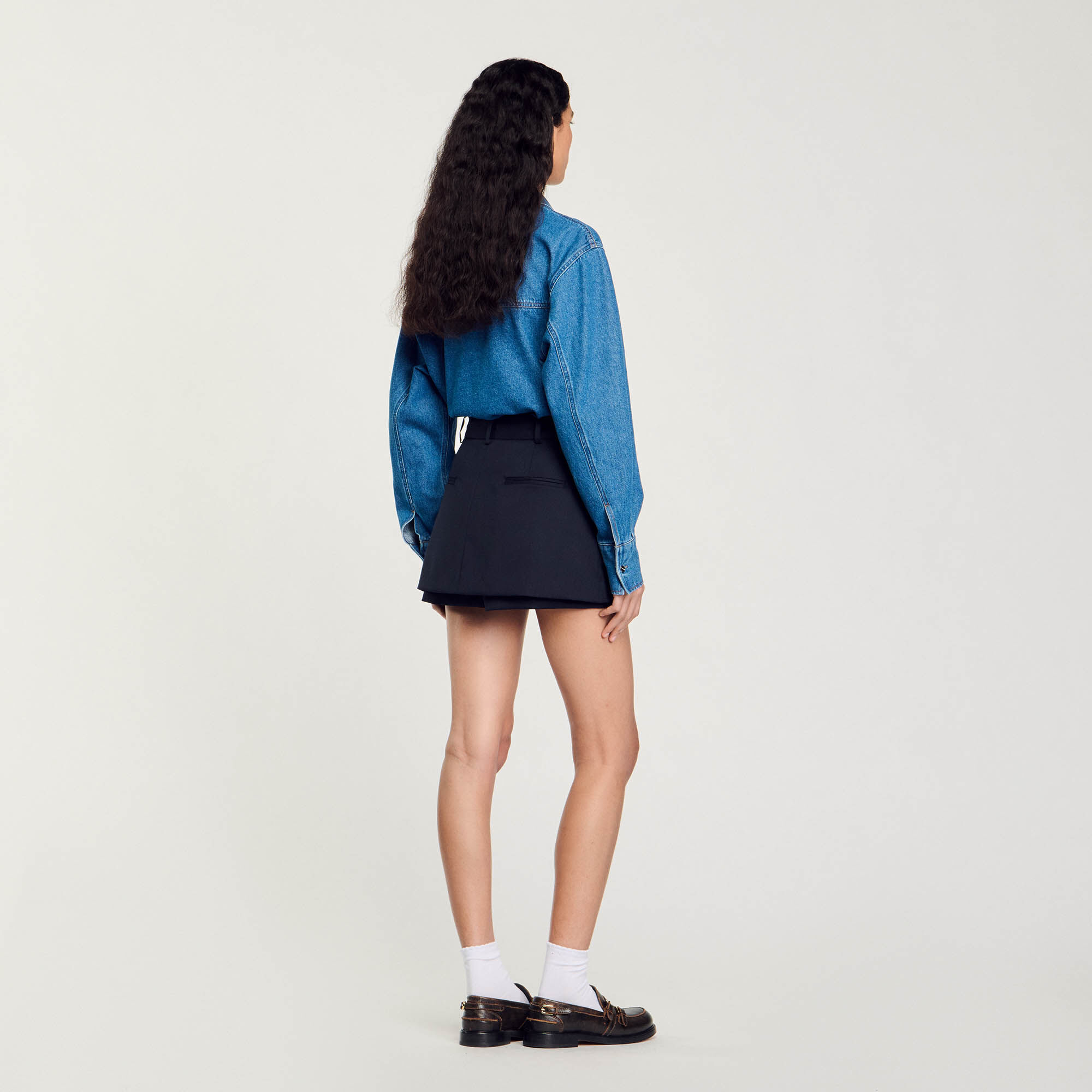 Jupe short à passants fantaisie