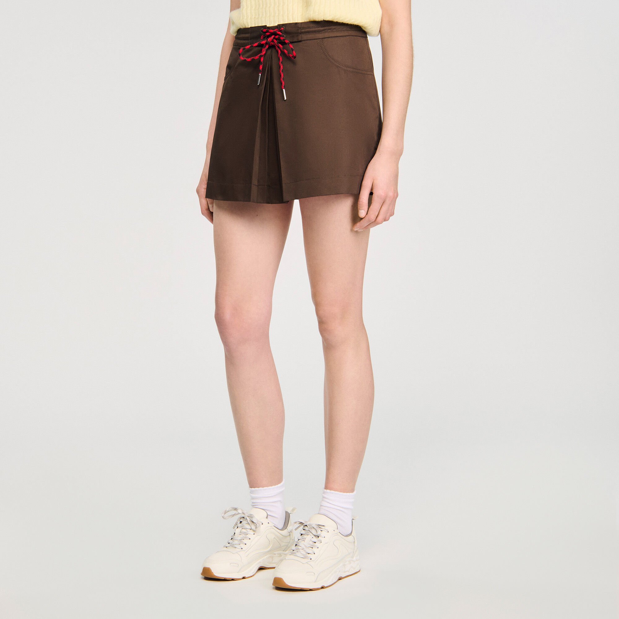 Jupe short à pli 