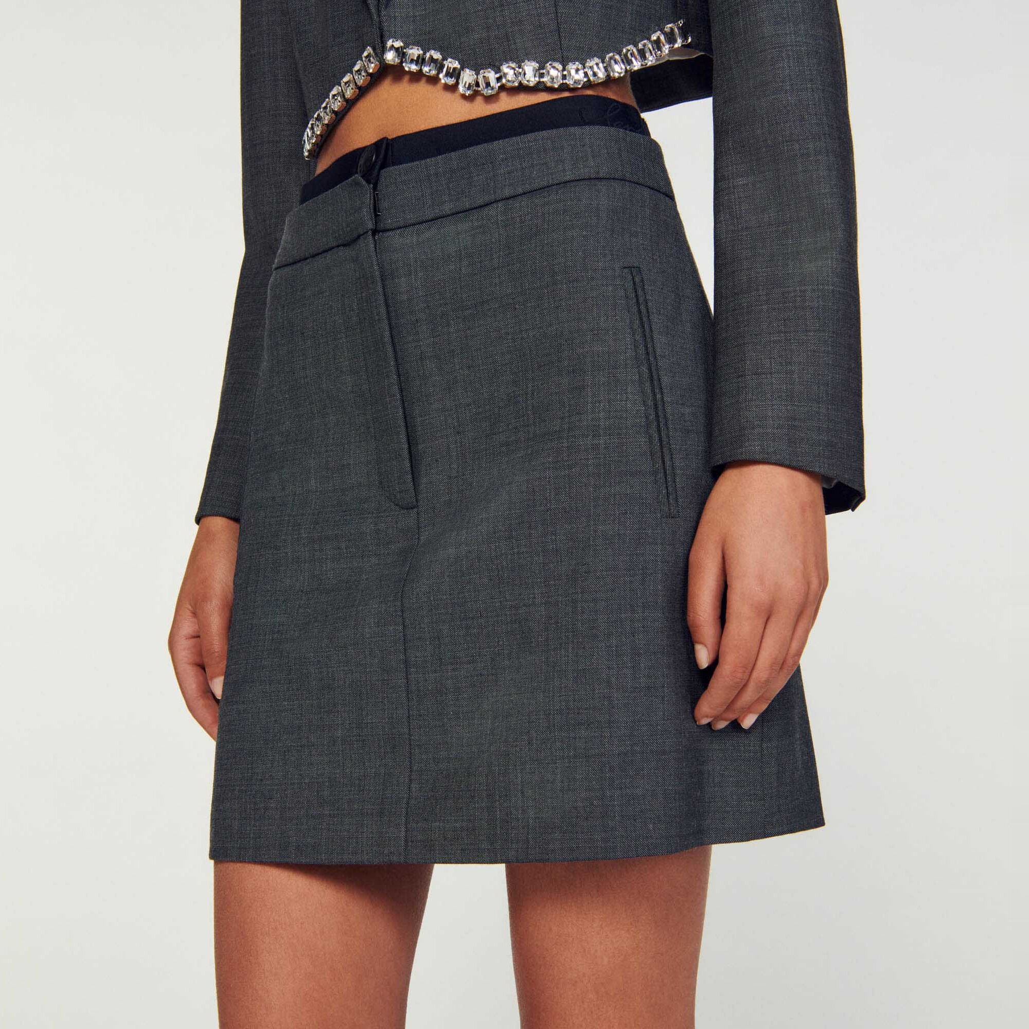 Mini jupe élastiquée