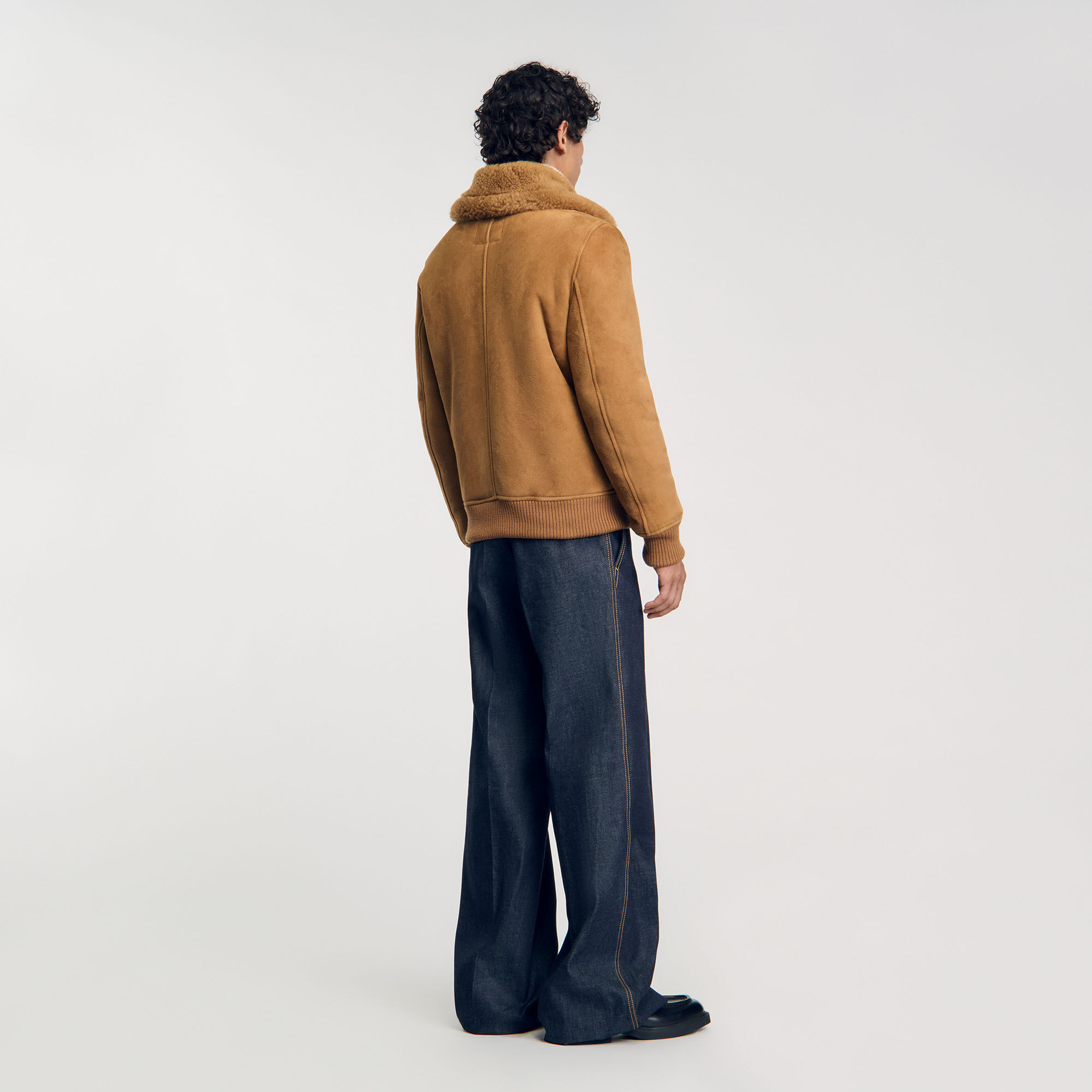 Blouson en peau retourn&eacute;e 