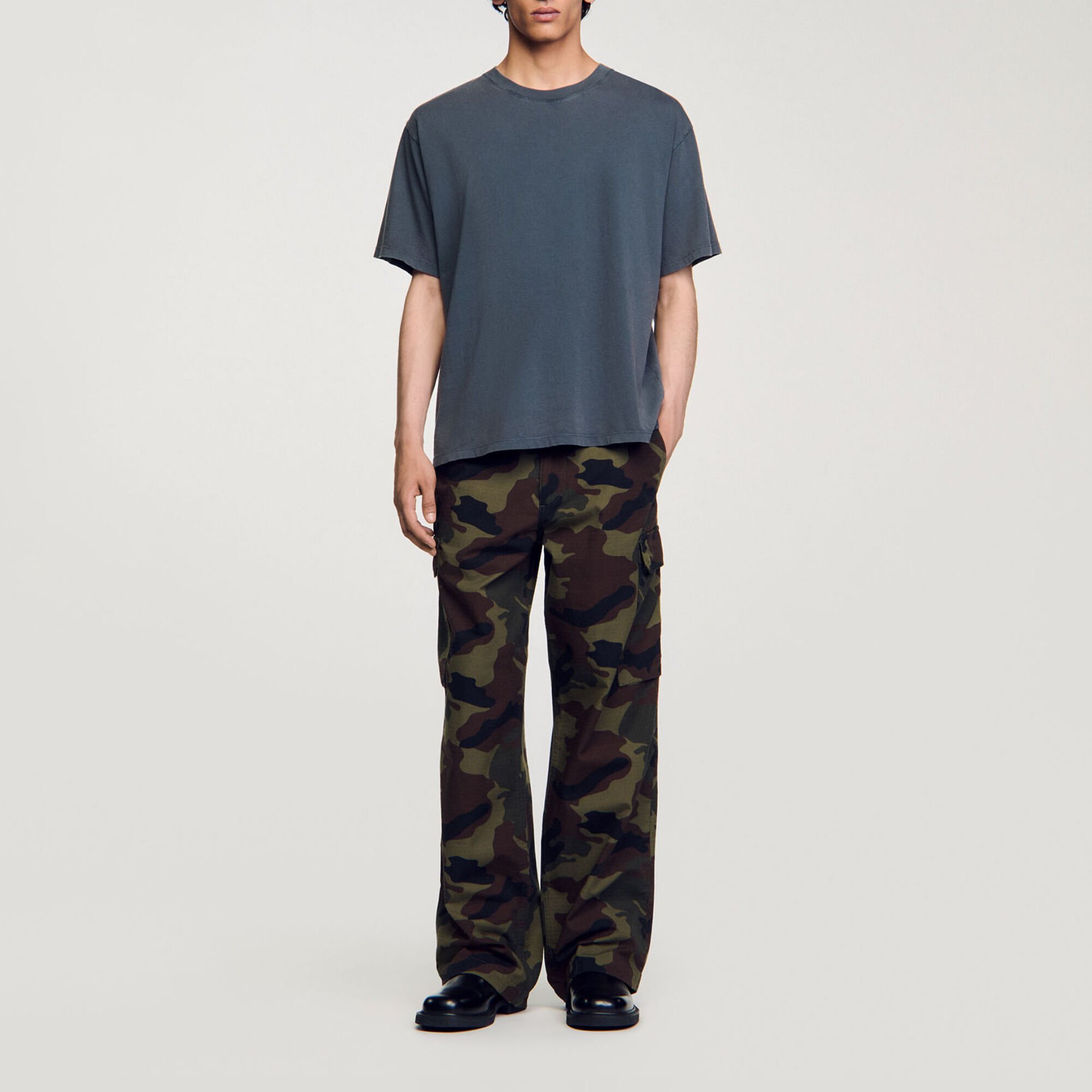 T-shirt effet d&eacute;lav&eacute;