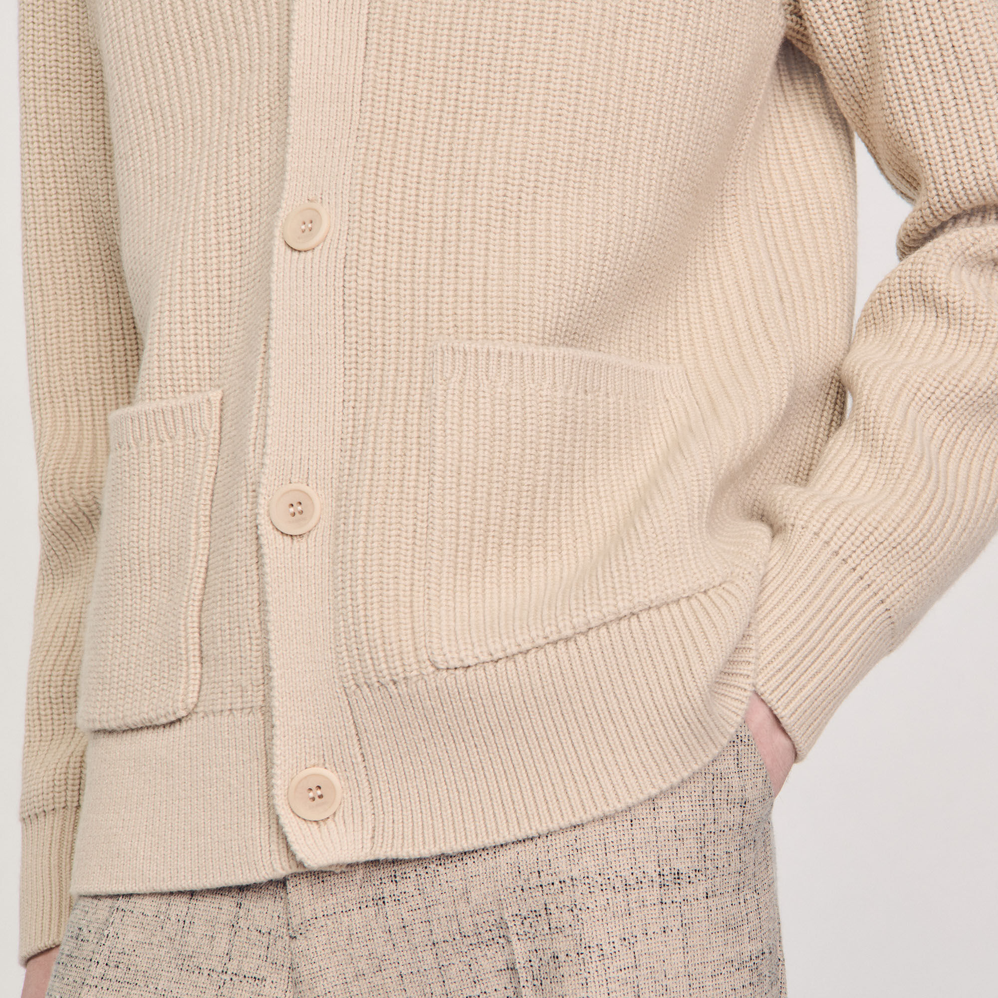 Cardigan en maille côtelée