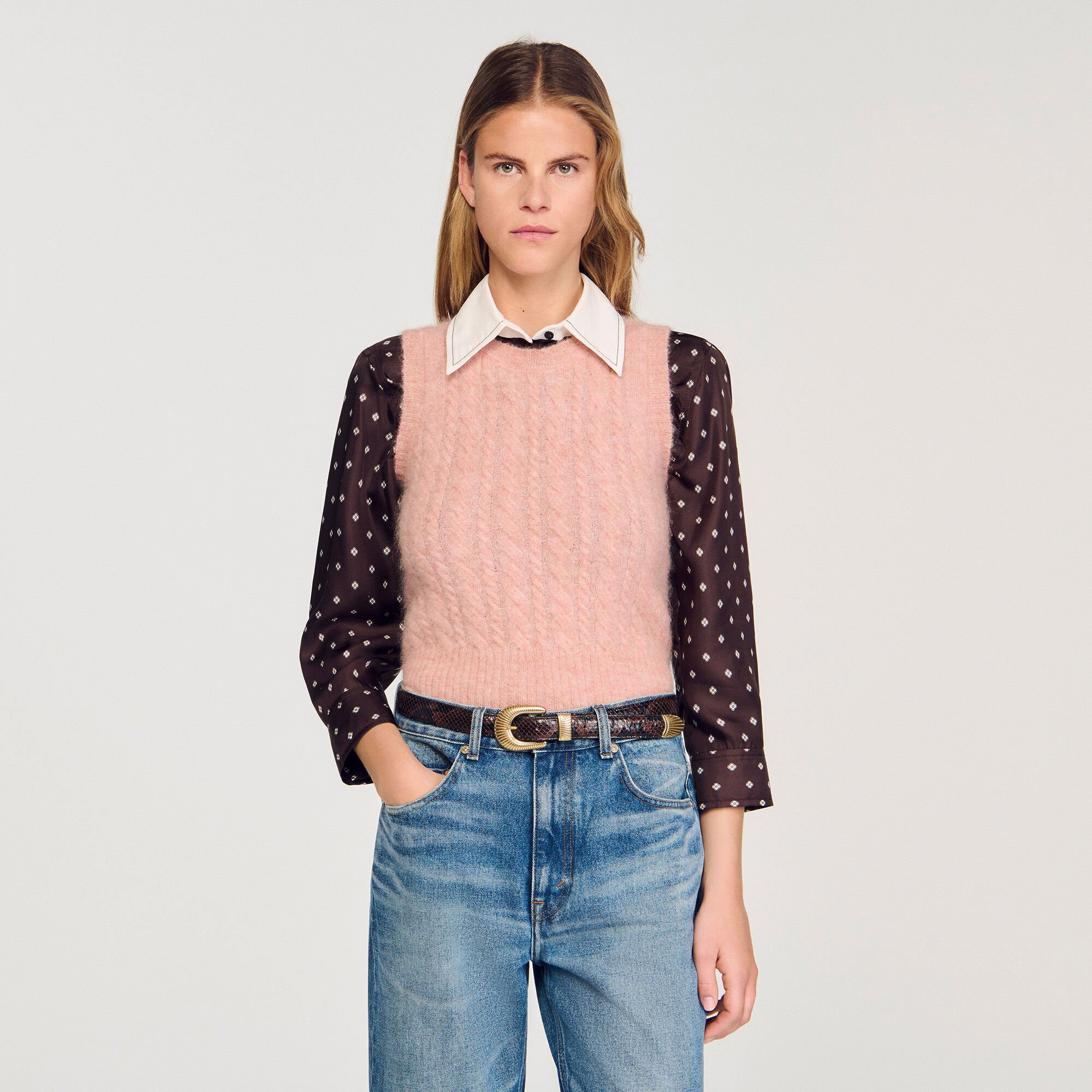 Pull sans manches torsadé
