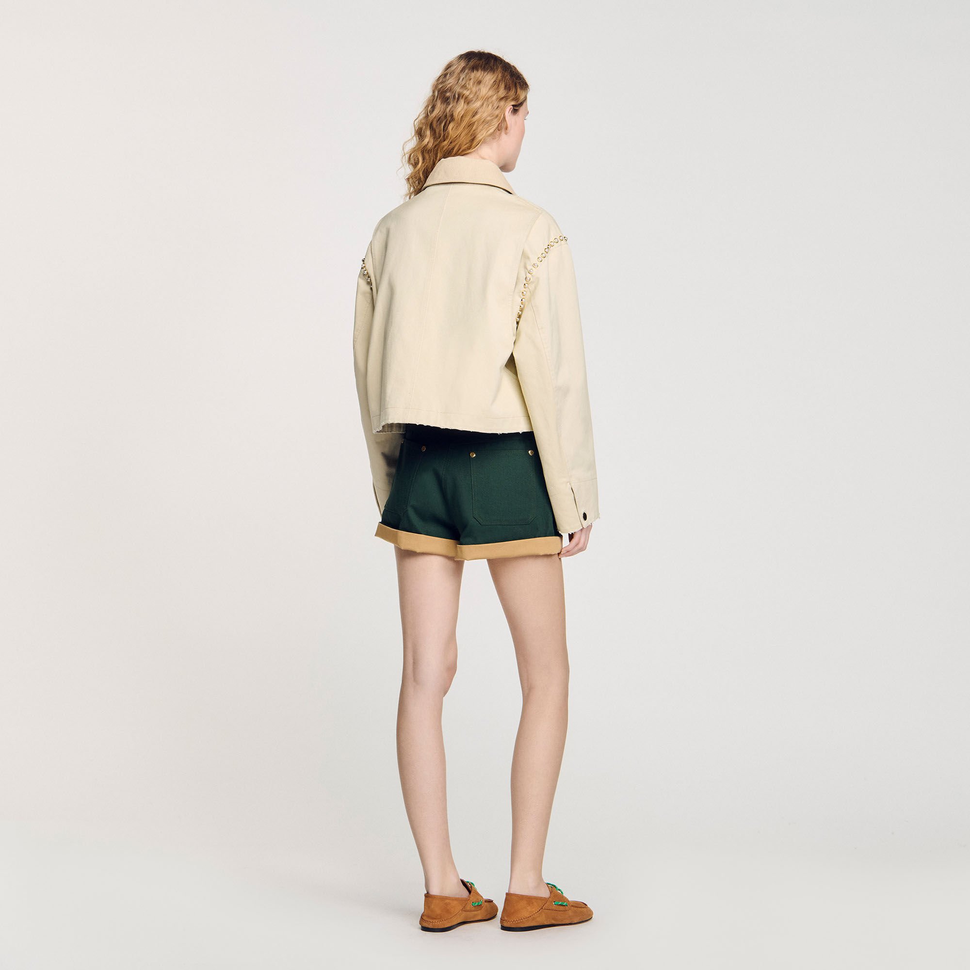 Blouson à détails perlés