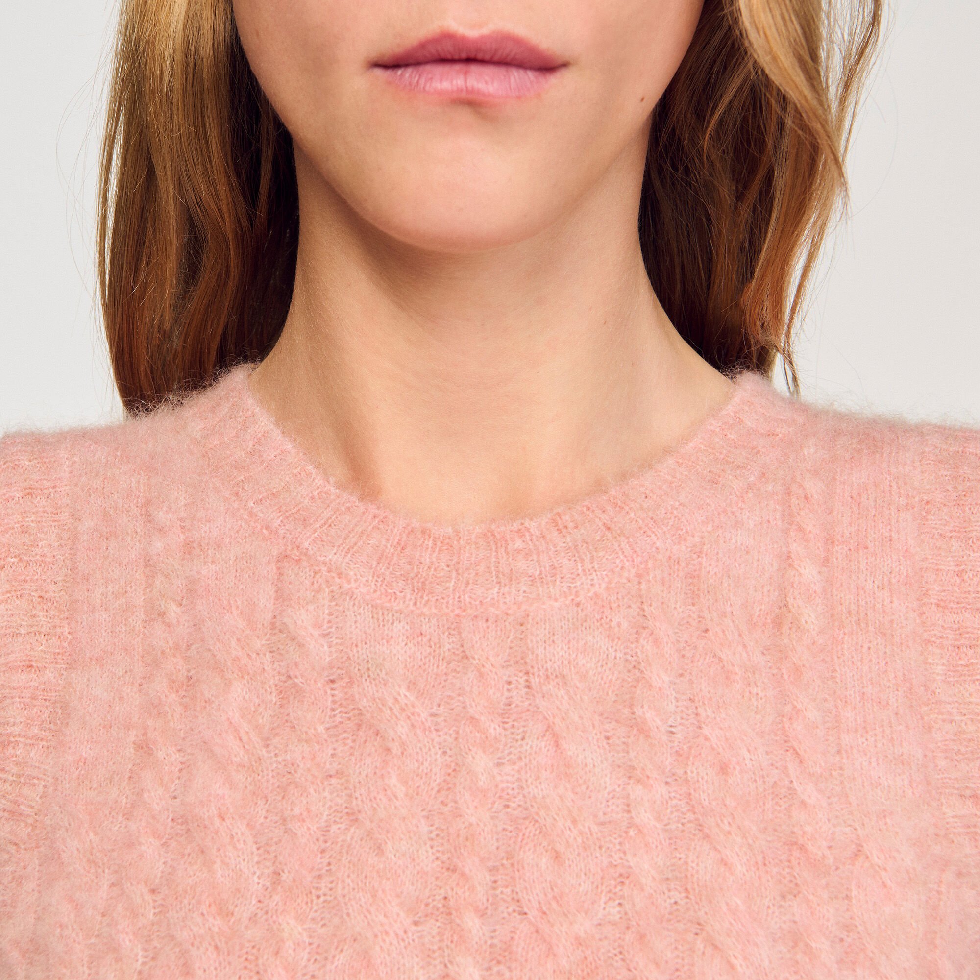 Pull sans manches torsadé