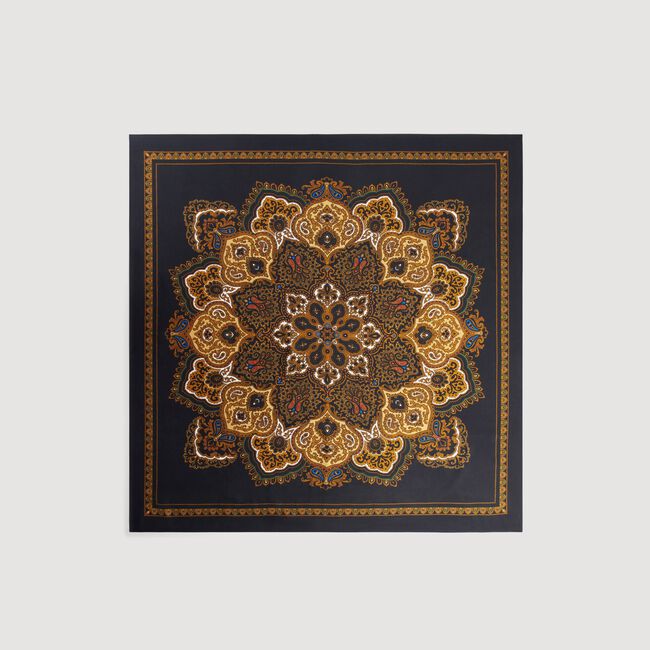 Foulard en soie &agrave; imprim&eacute; bandana