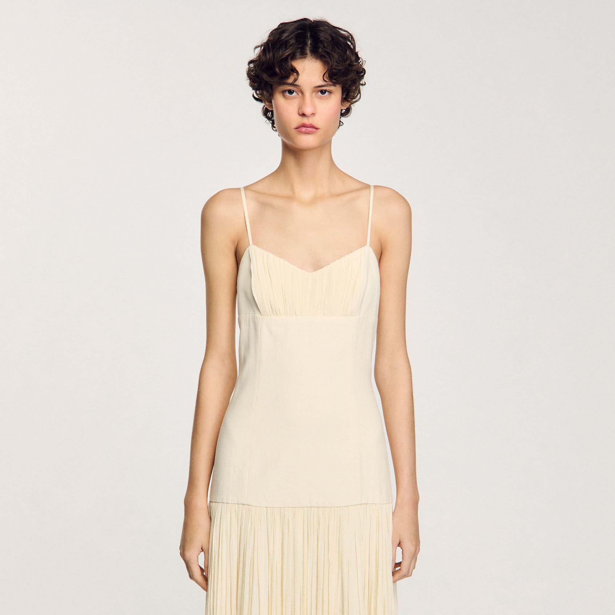 Robe longue plissée