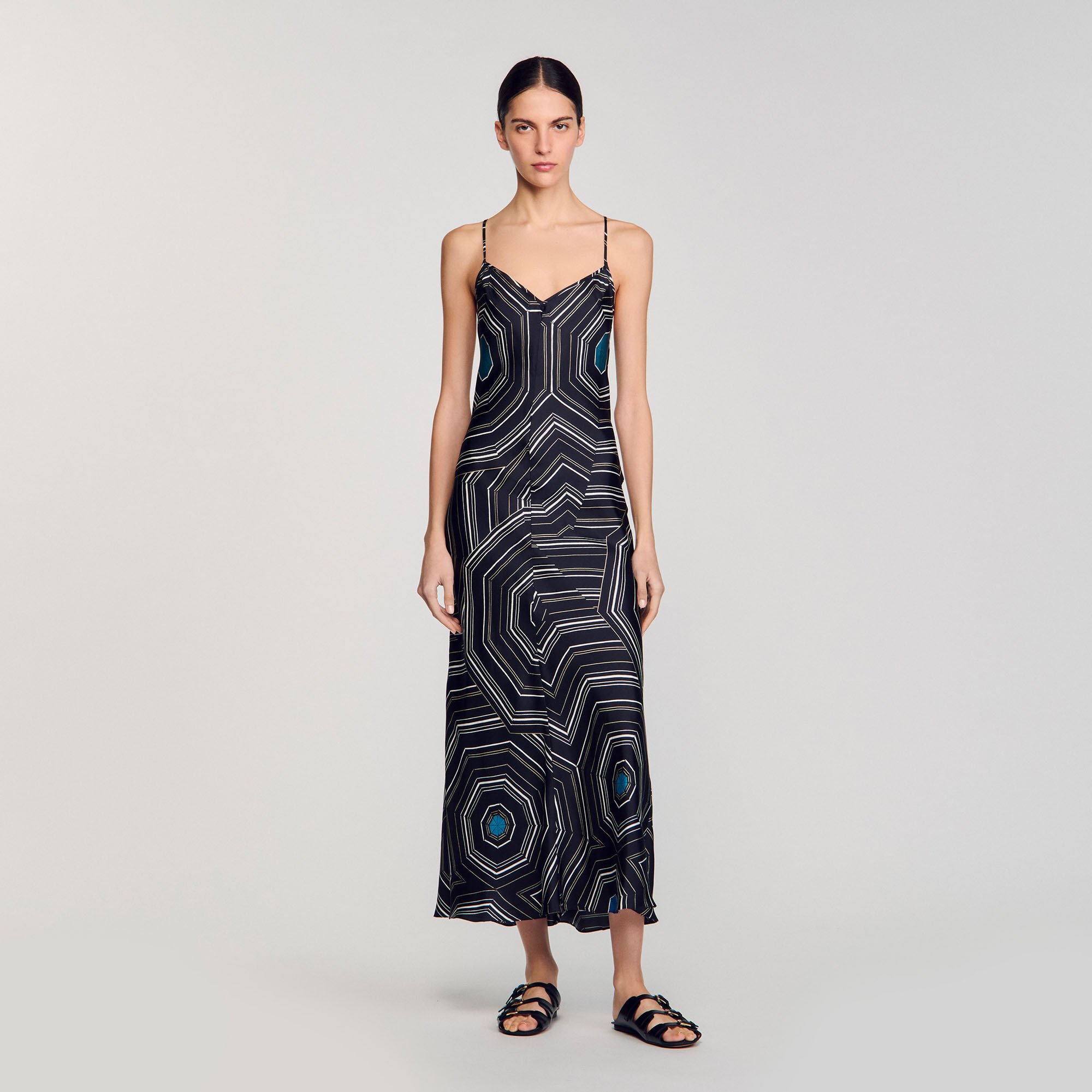 Robe longue en soie imprimée gris / noir pour femme | Sandro