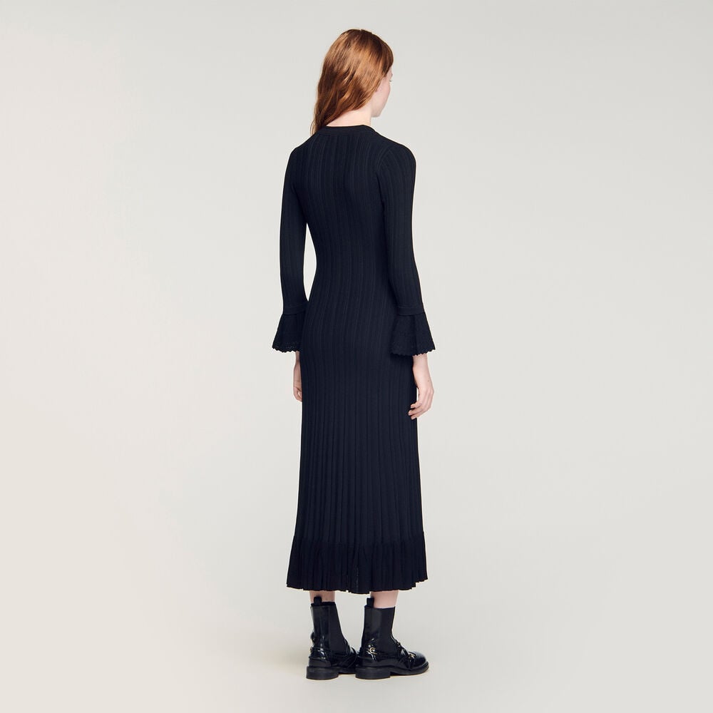 Sandro Robe longue en maille à volant – Noir – vue 5
