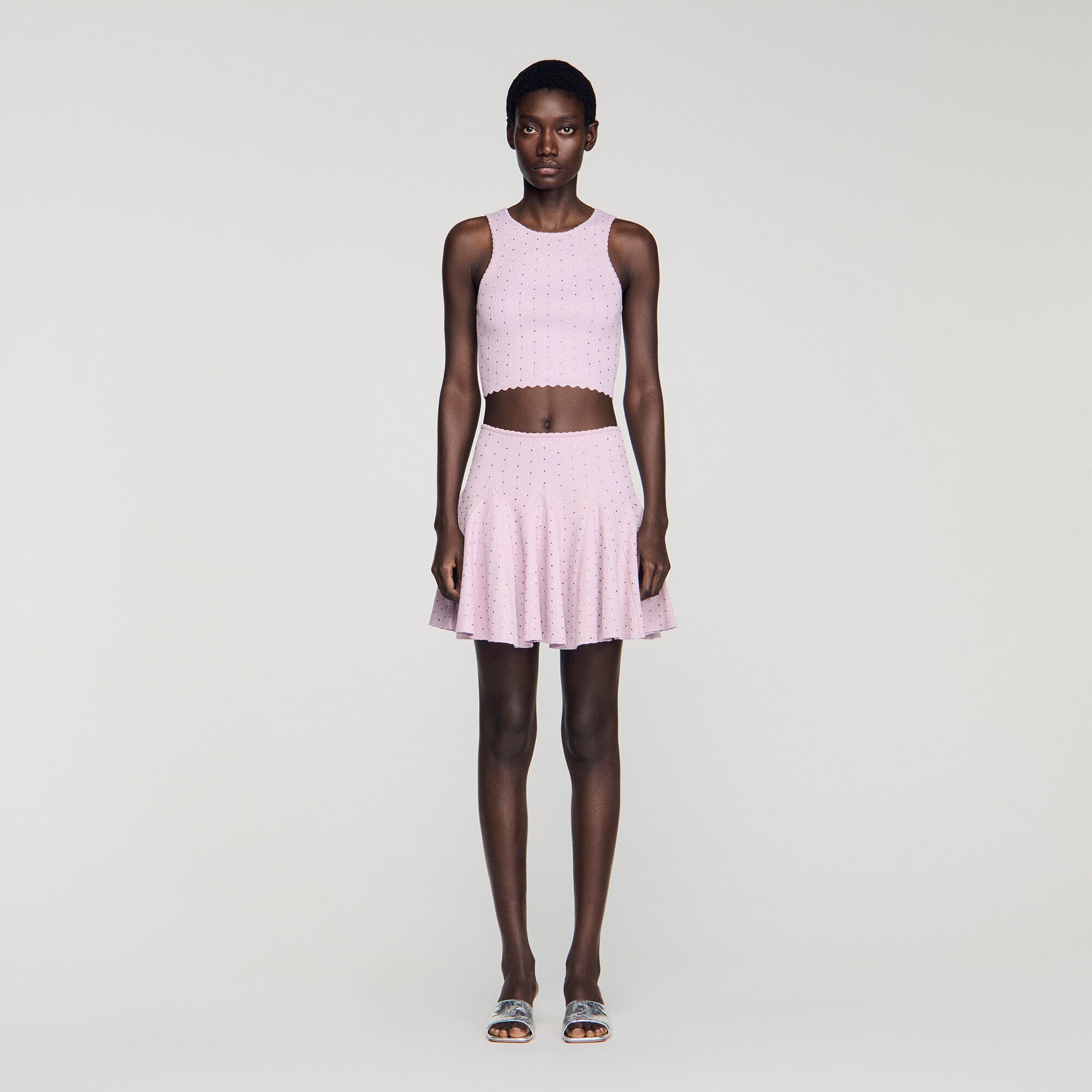 Pull court en maille strass&eacute;