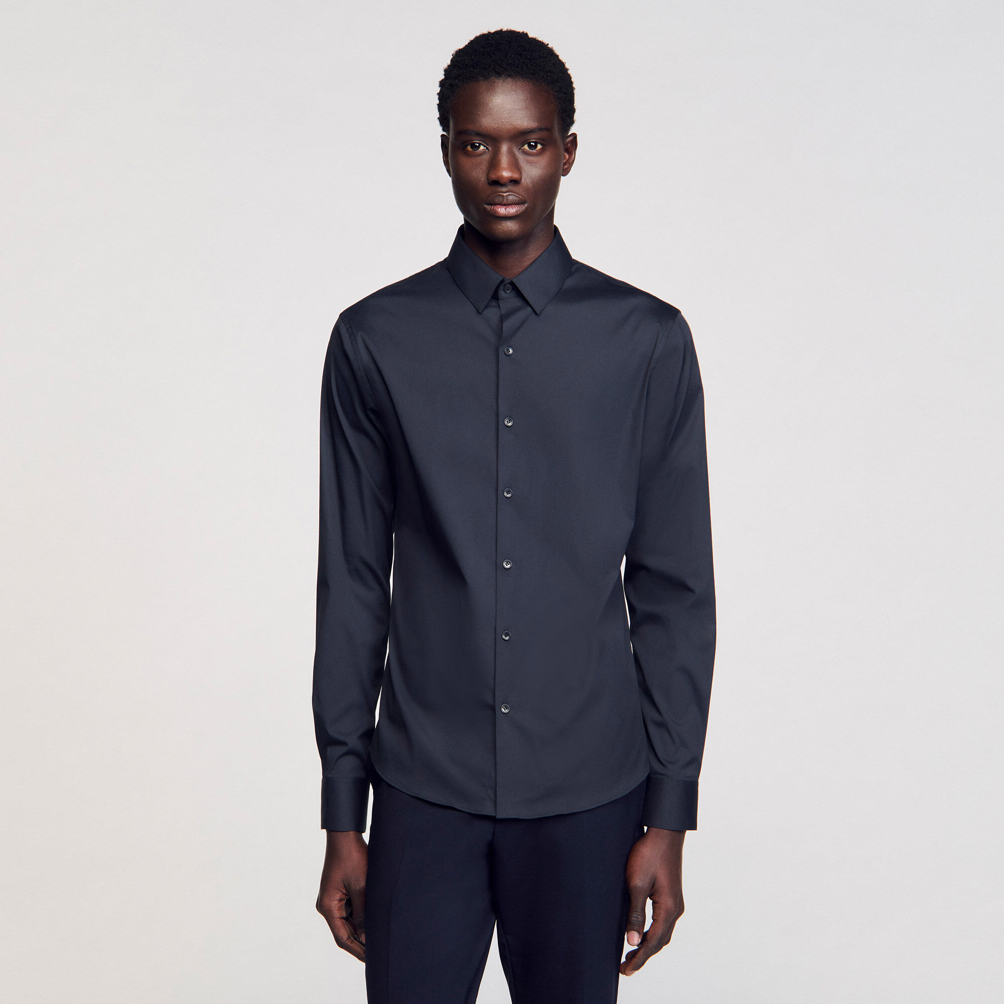Chemise ajustée en coton stretch